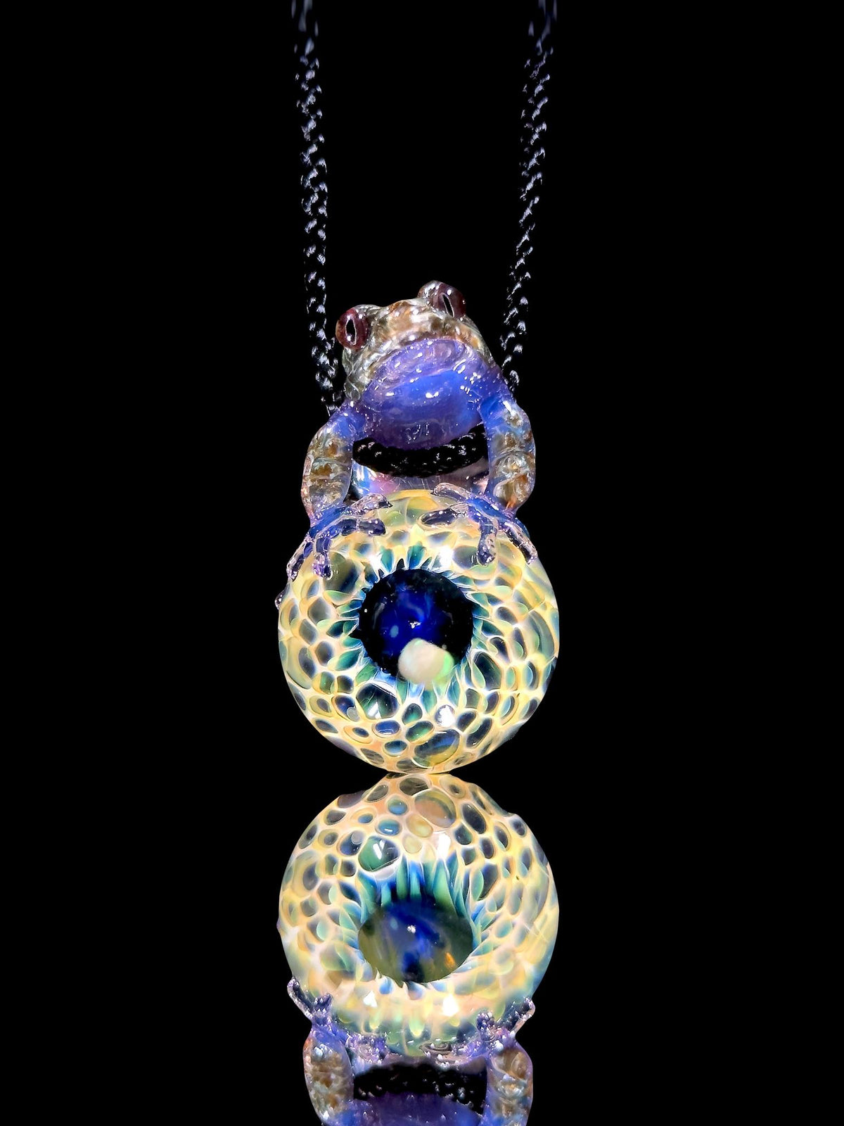 Kengtaro Glass Uv Frog Pendant