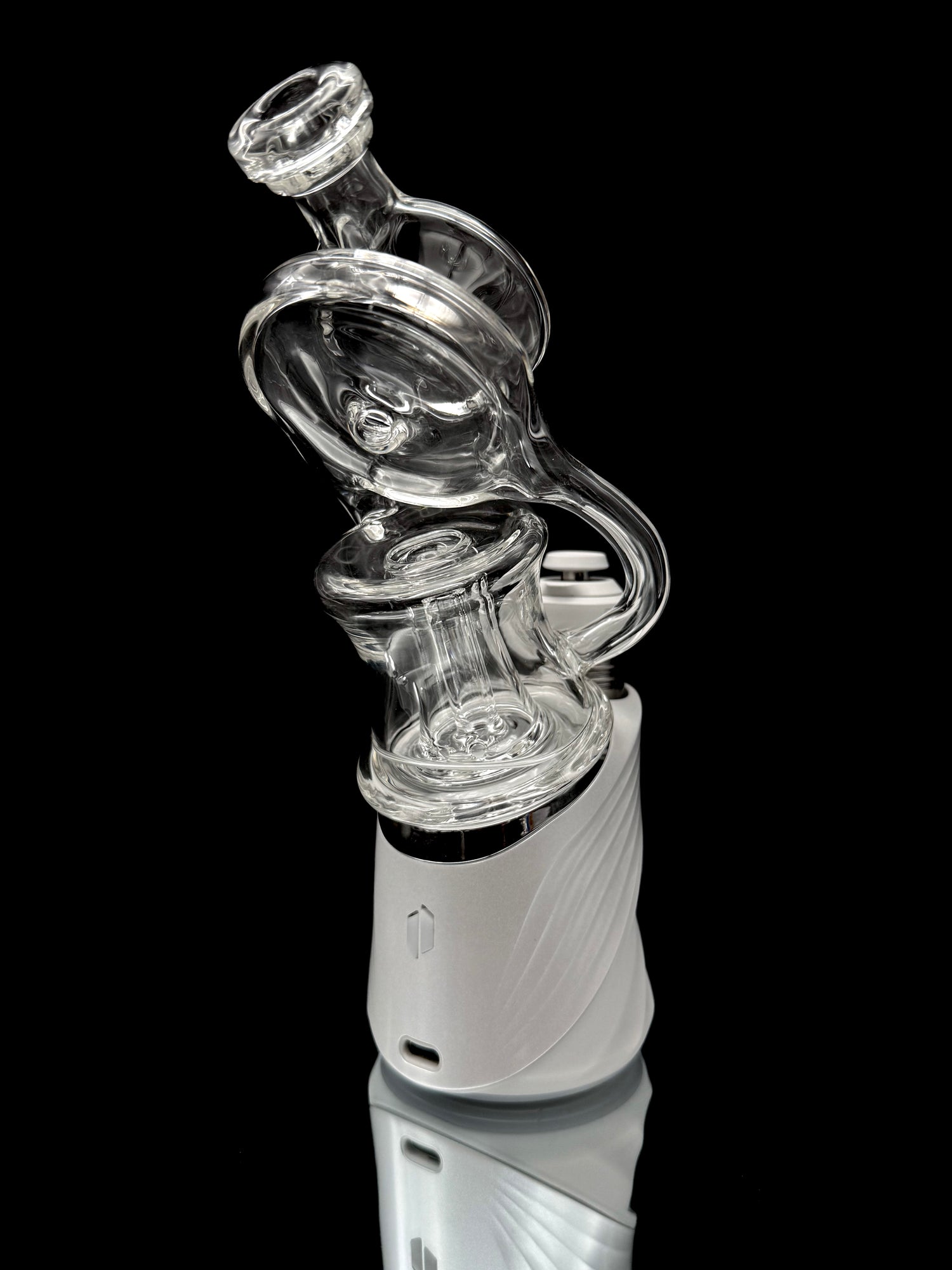 Ery Glass Lean Back Recycler Peak Top