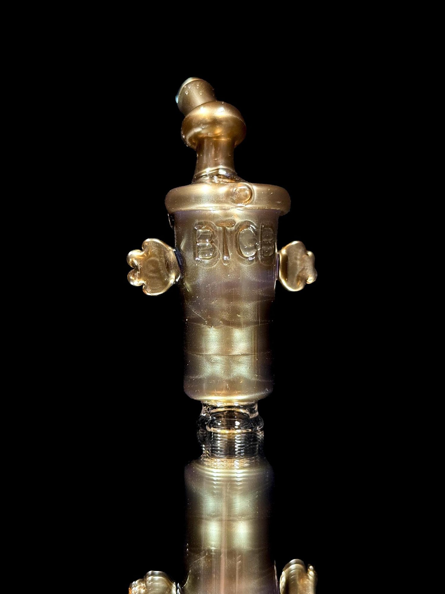 BTGB Shake Pivot Top