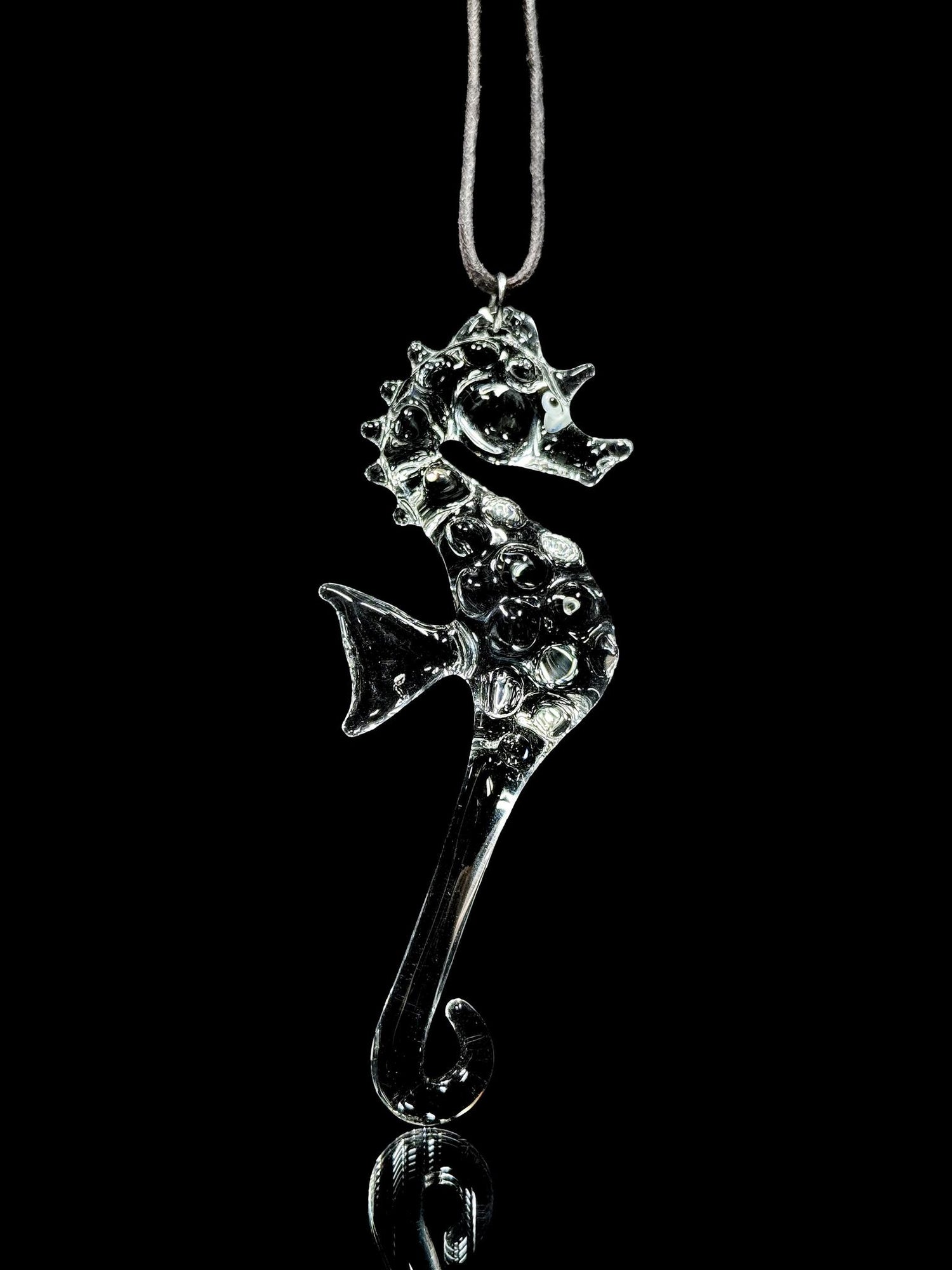 Florin Glass Seahorse Ornament