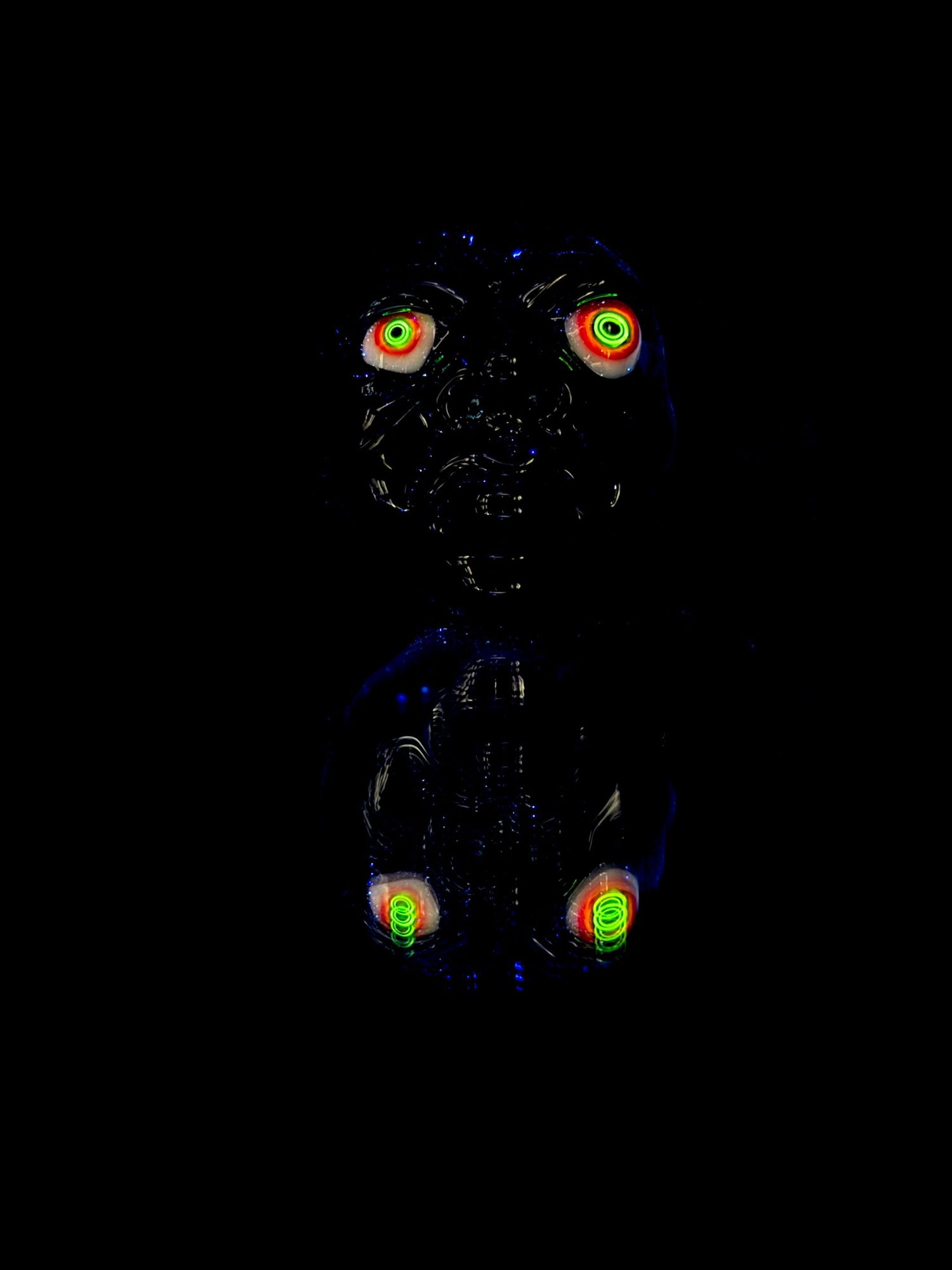 Voorhees Small Face Pendant