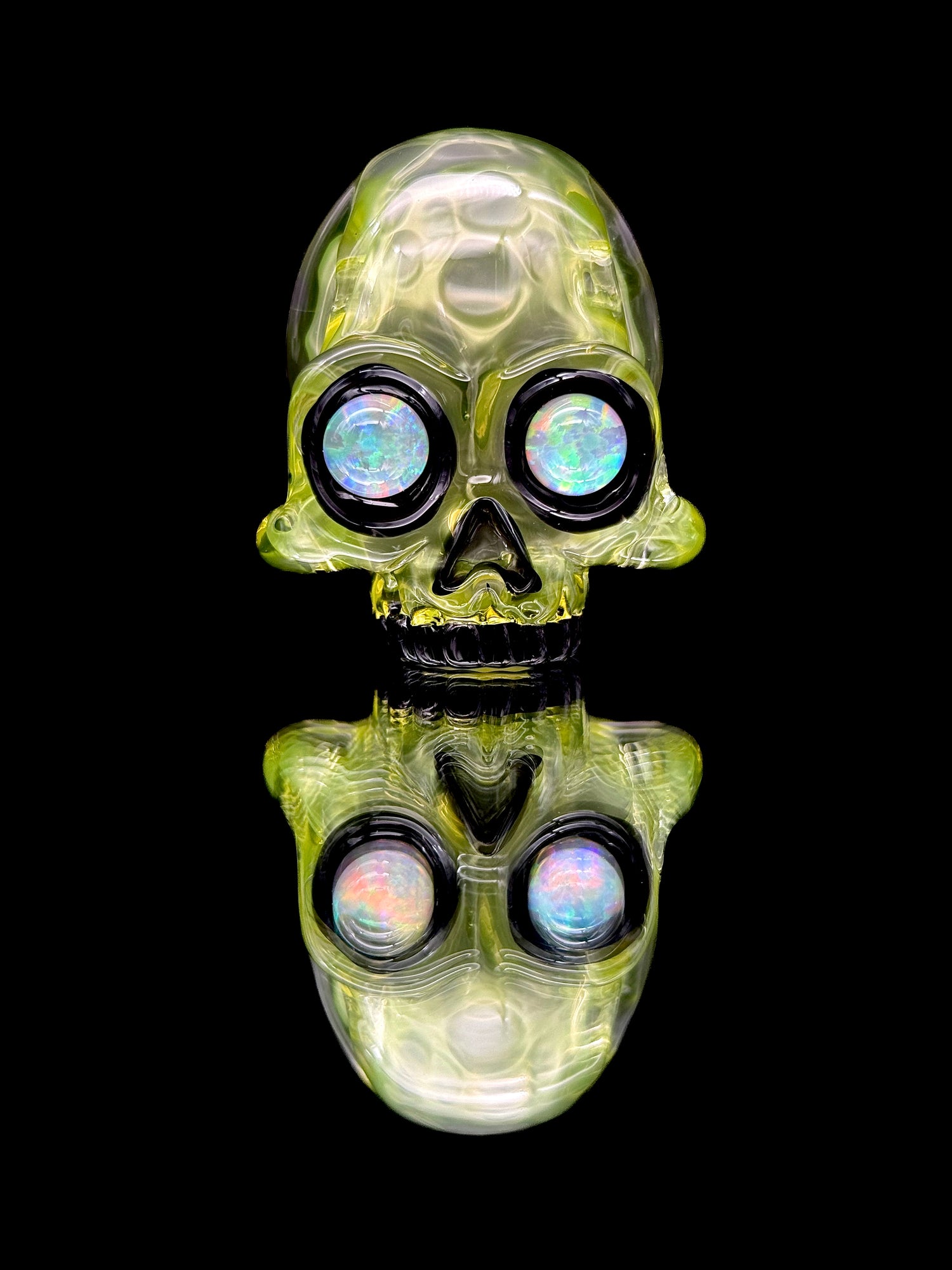AKM UV Skull Pendant