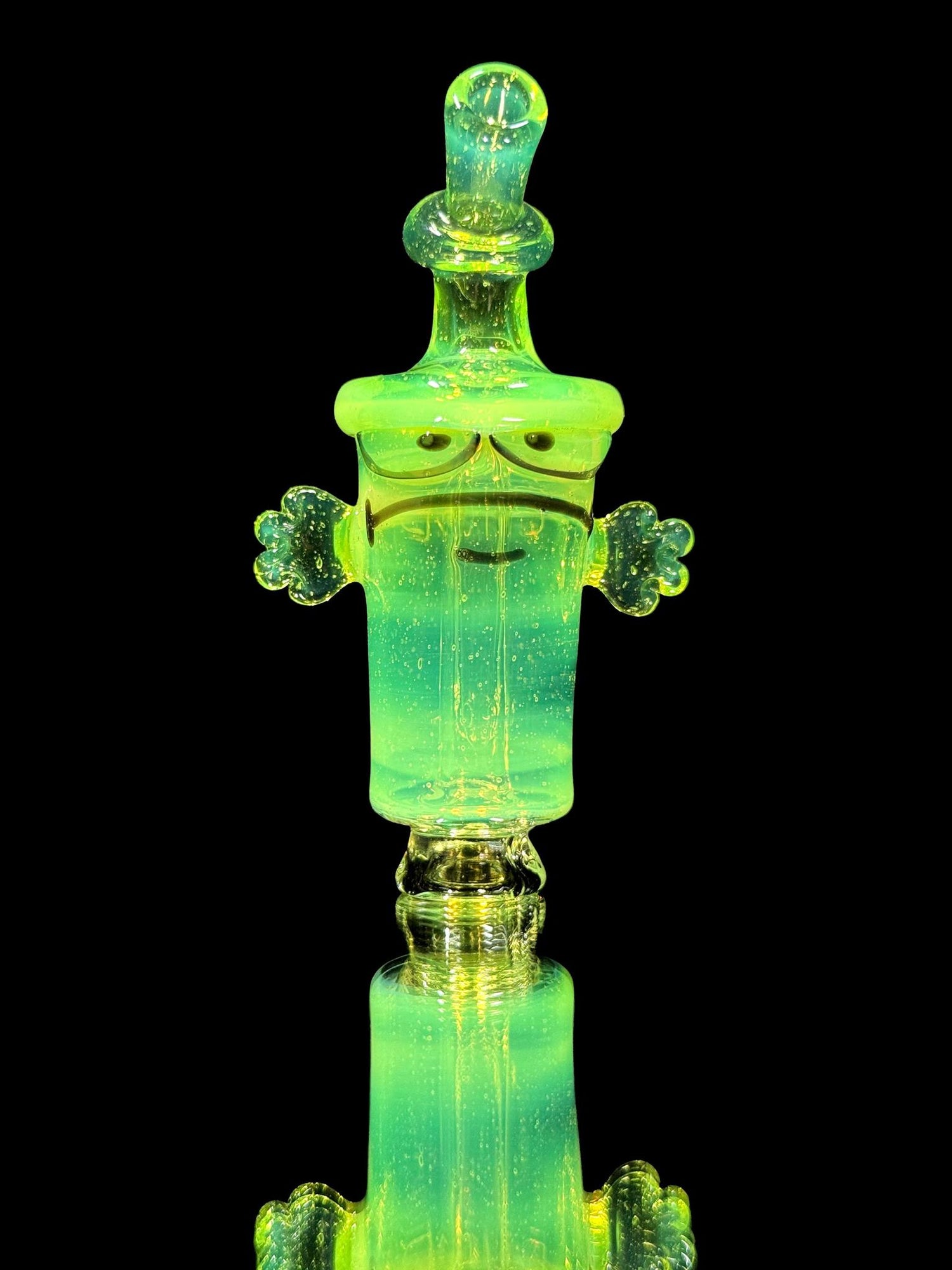 BTGB Shake Pivot Top