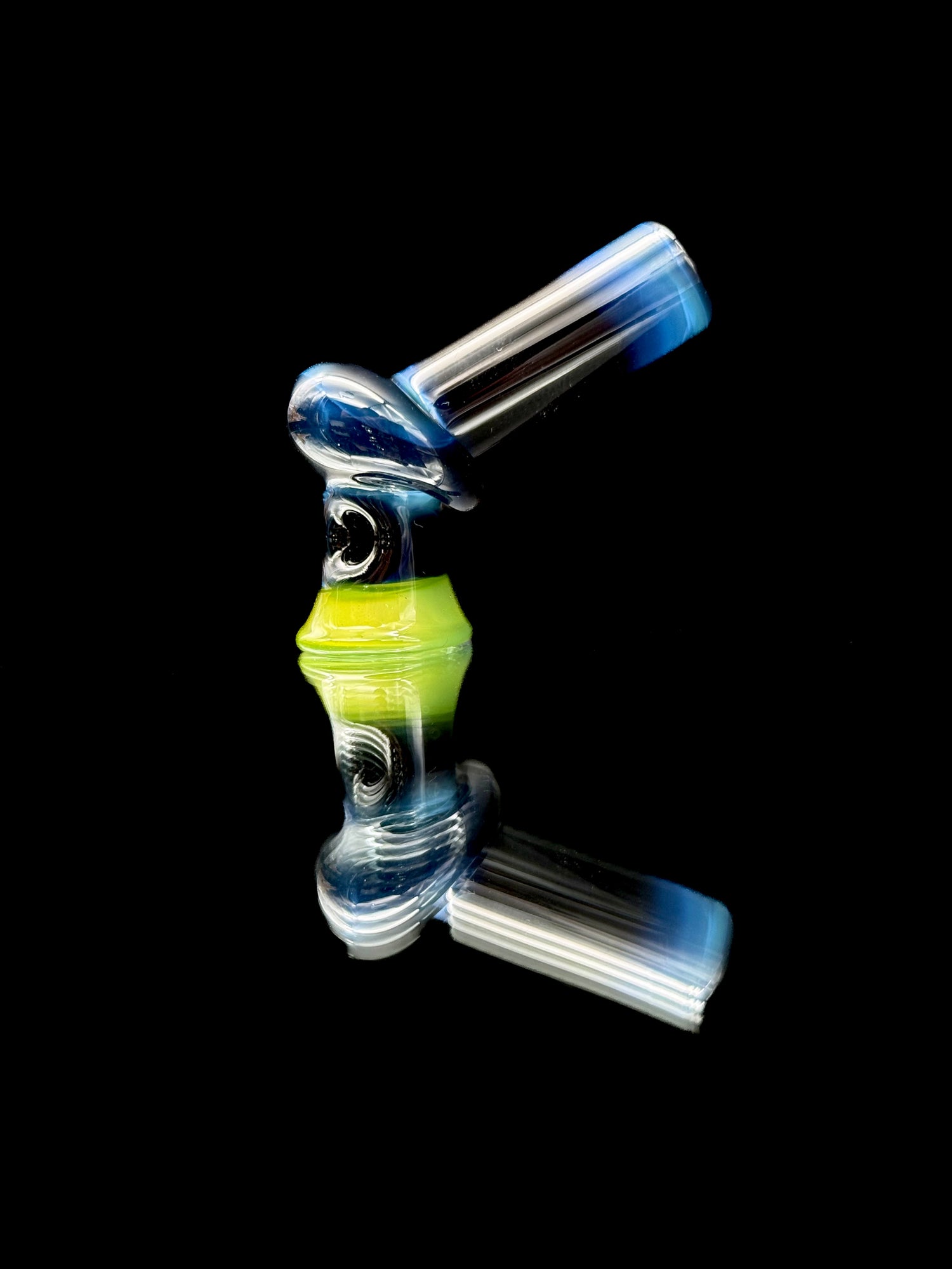 BTGB Pivot Straw Top