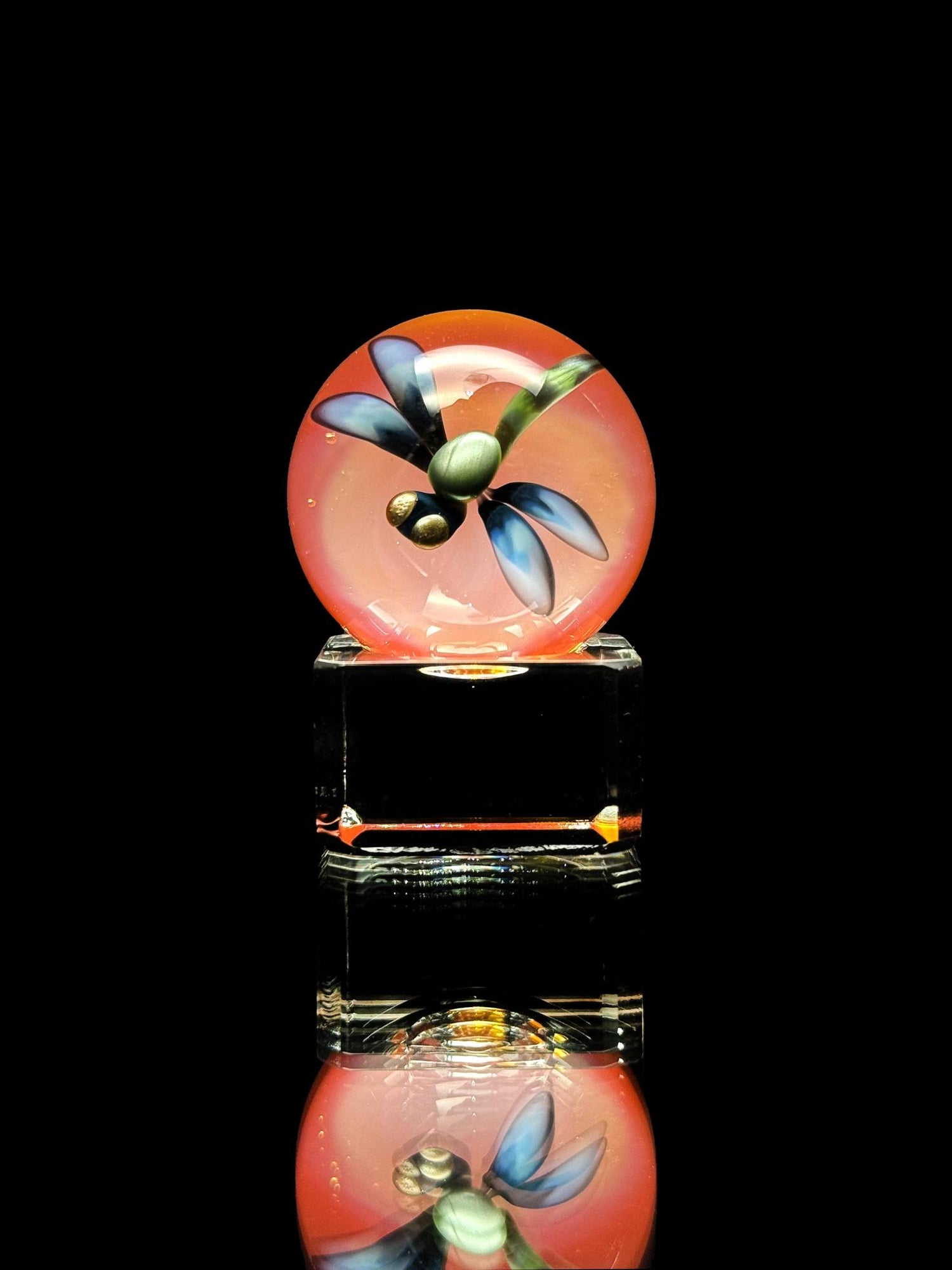 Florin Glass Wasp Marble