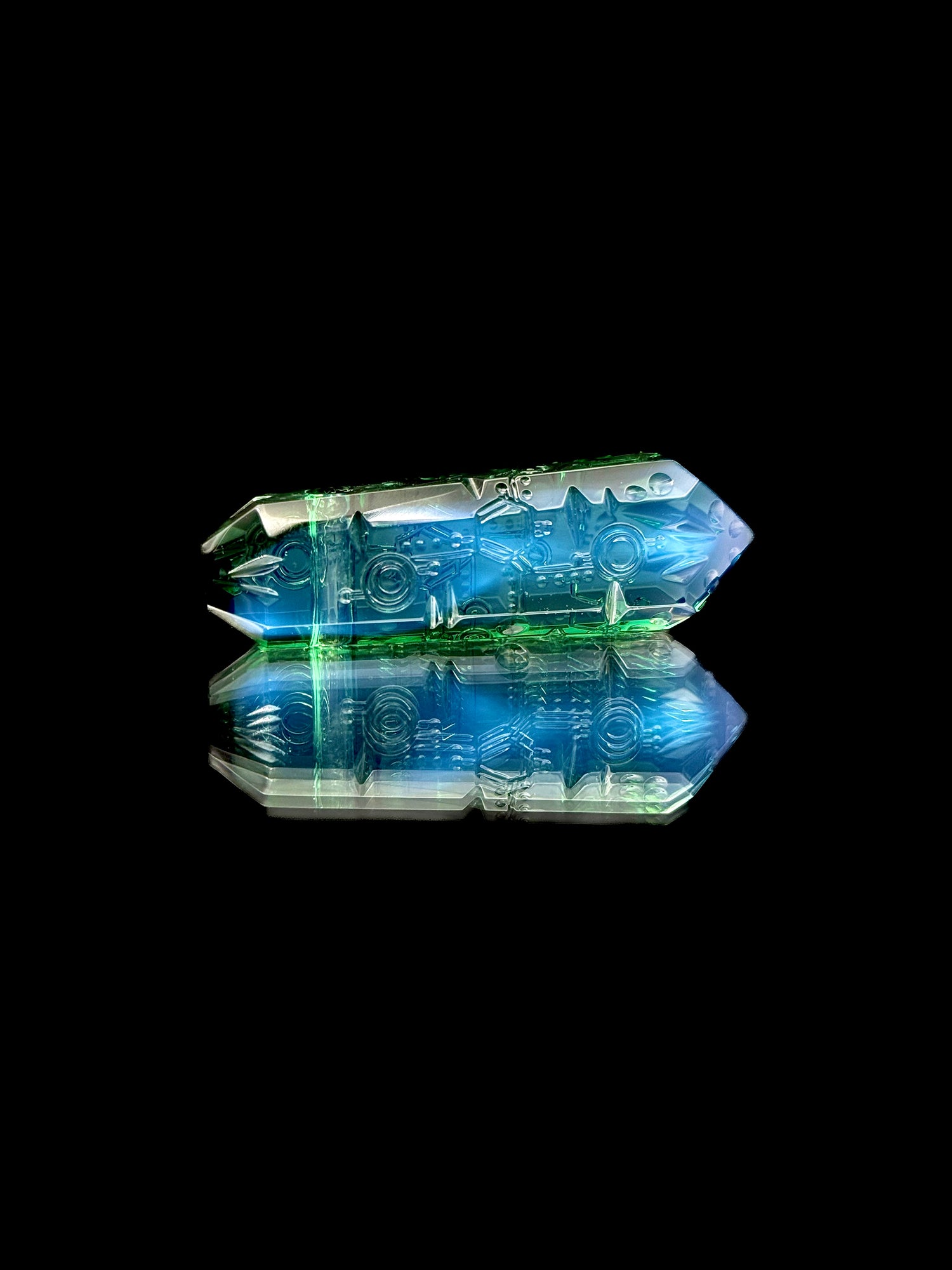 Murdoc Glass Pendant