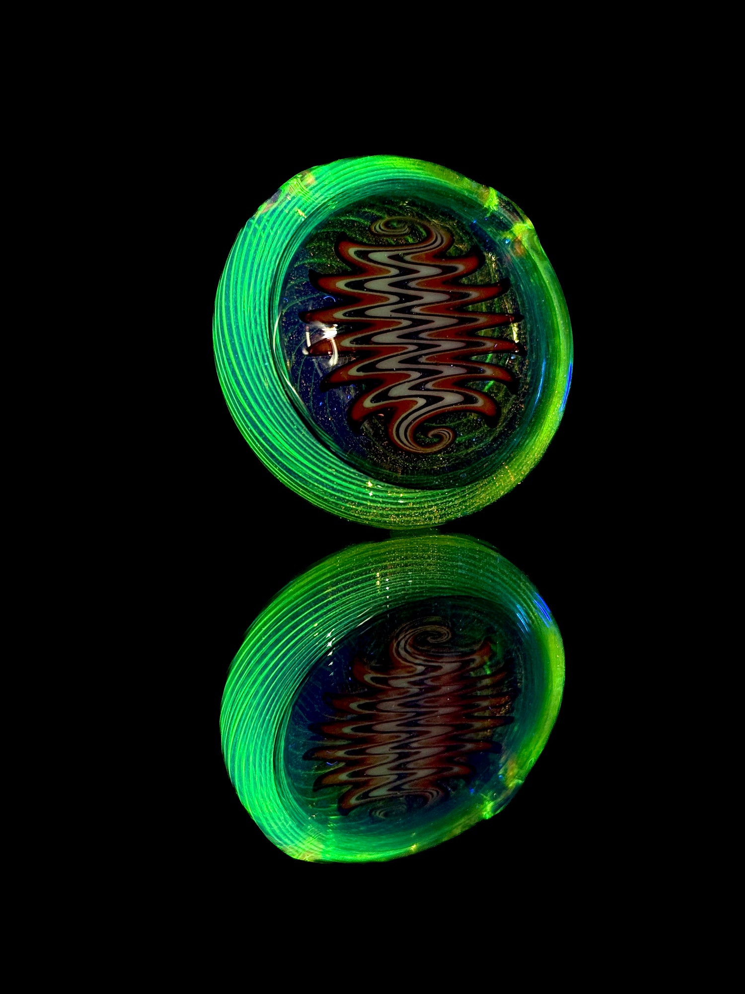 Eusheen Uv Pendant