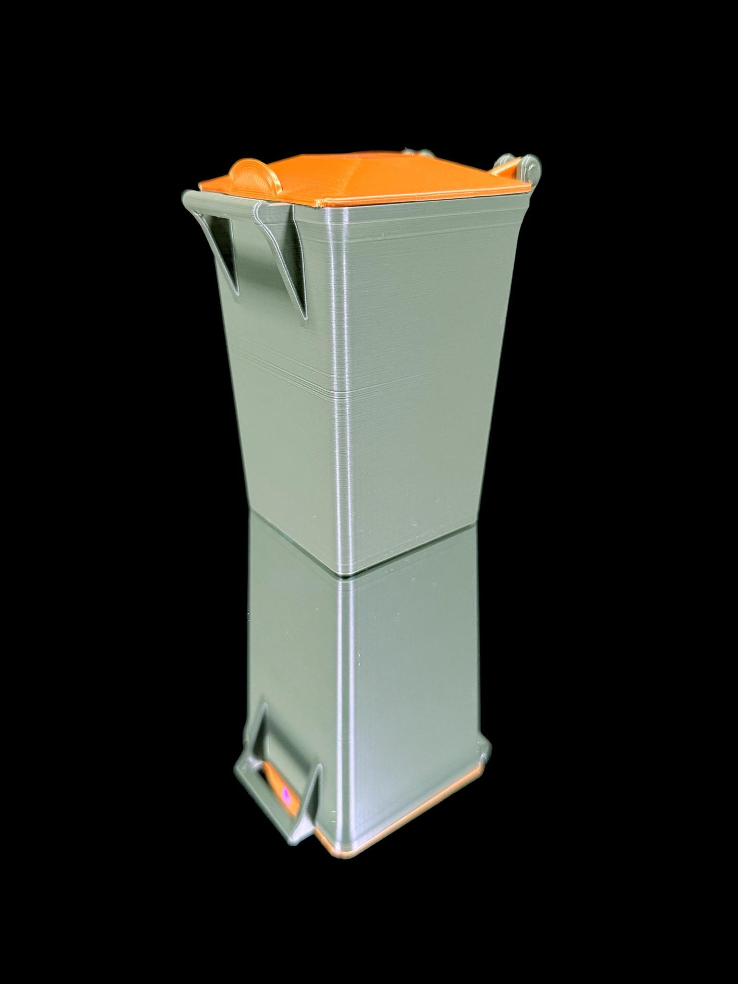 Kandy 3D Prints Q-Tip Trash Bin