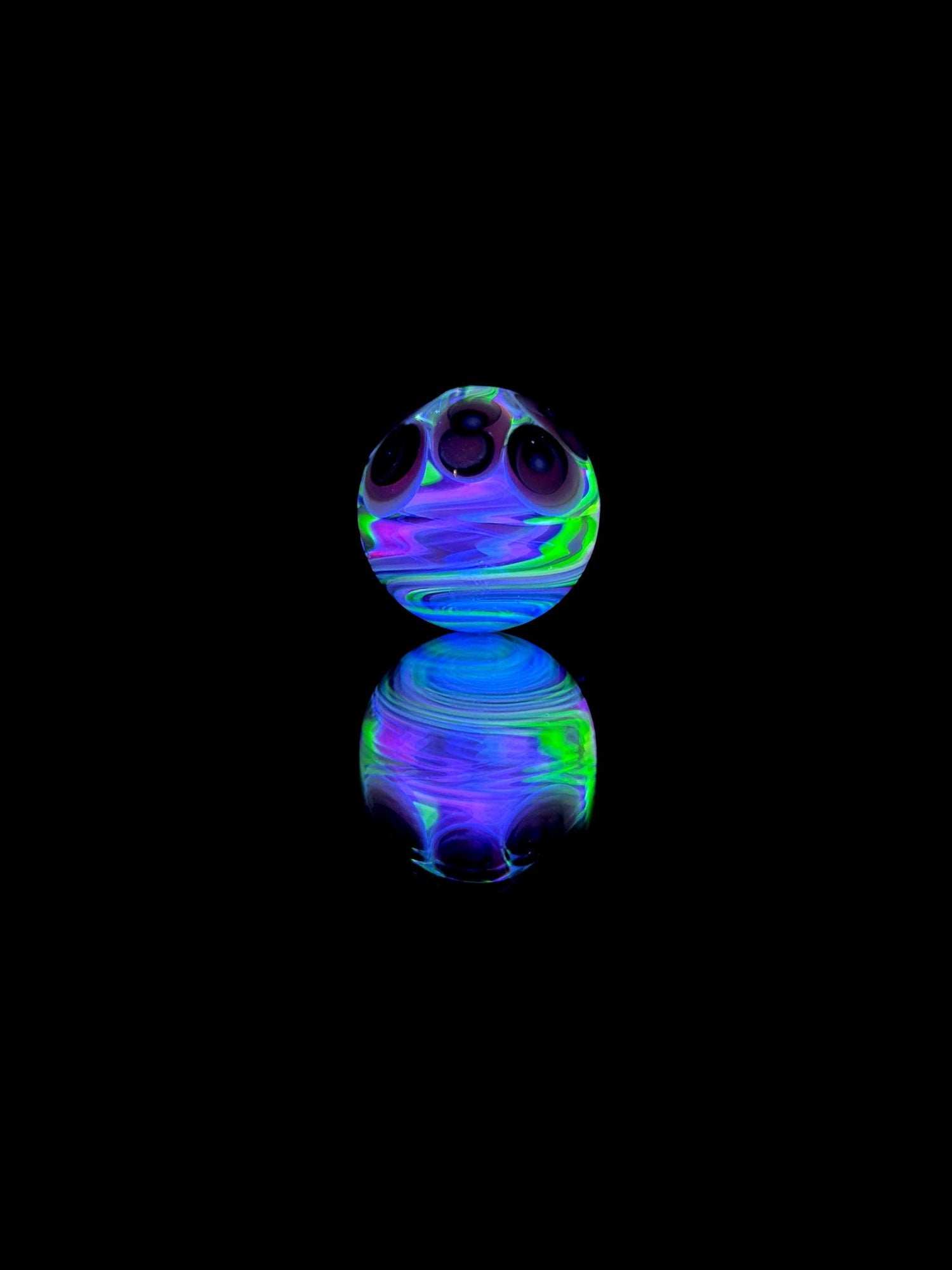 Indo Glass Dotstack Uv Marble