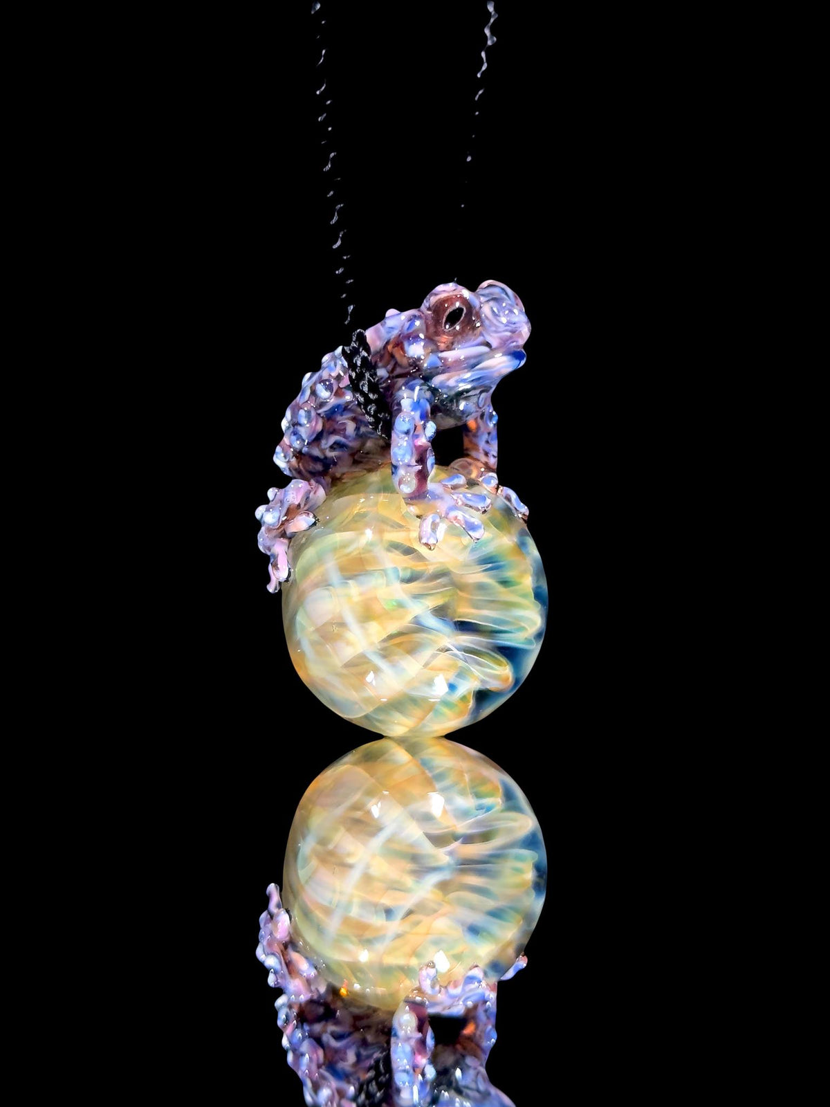 Kengtaro Glass Uv Toad Pendant