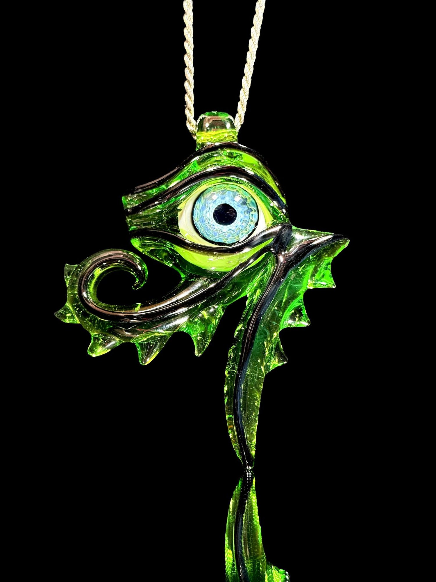 Mako Glass Eye Of Ra Pendant