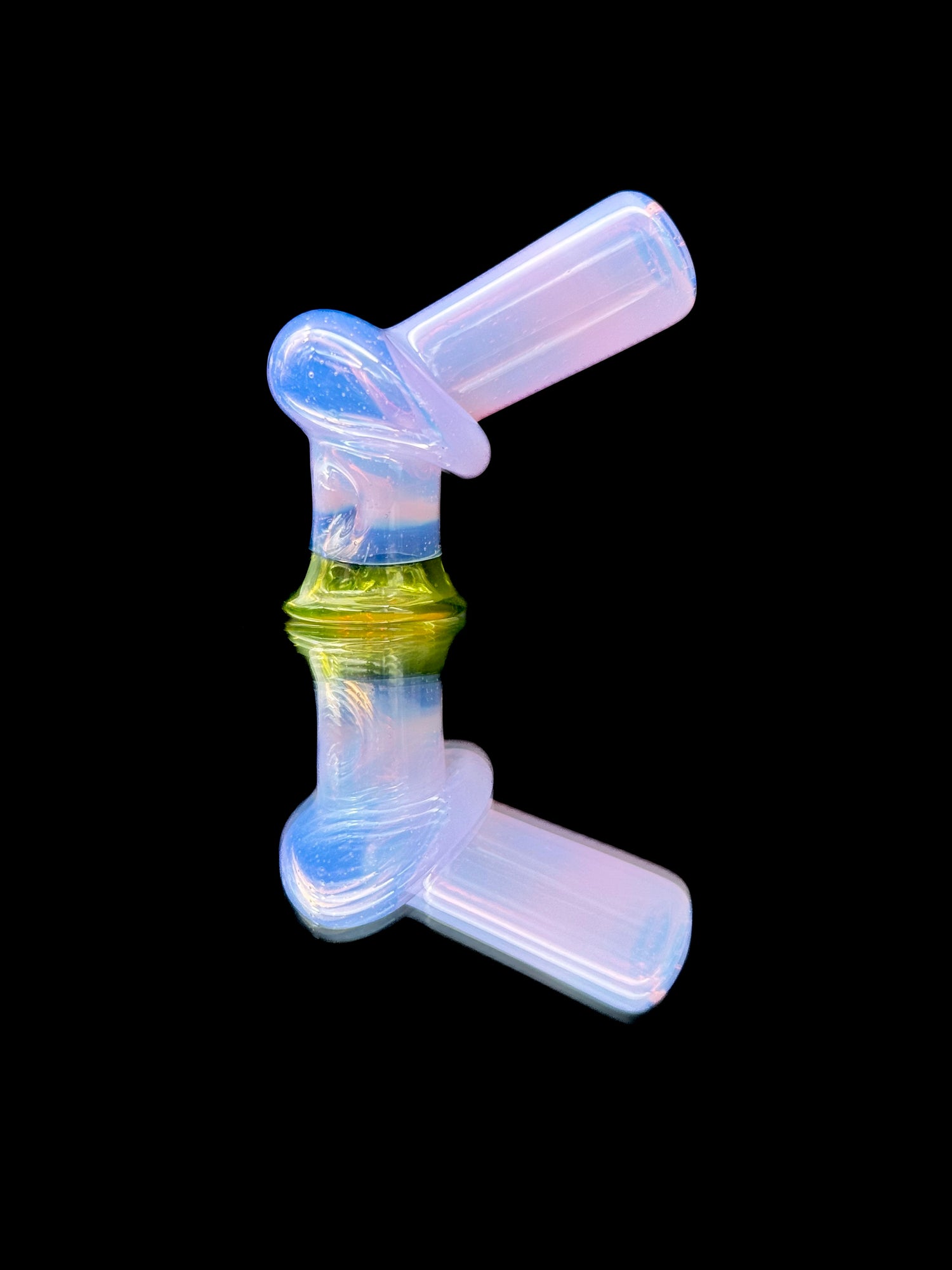 BTGB Pivot Straw Top