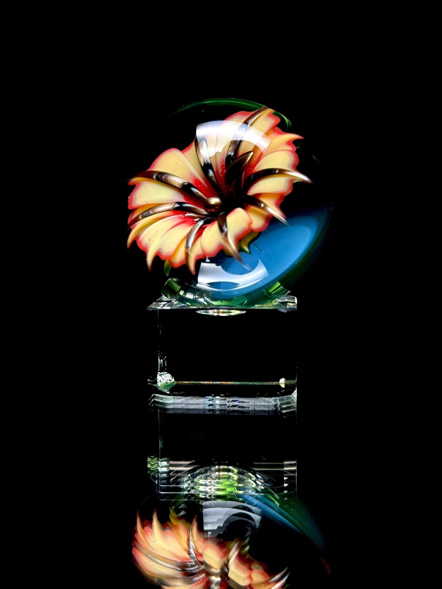 Florin Glass Md Flower Spider Marble