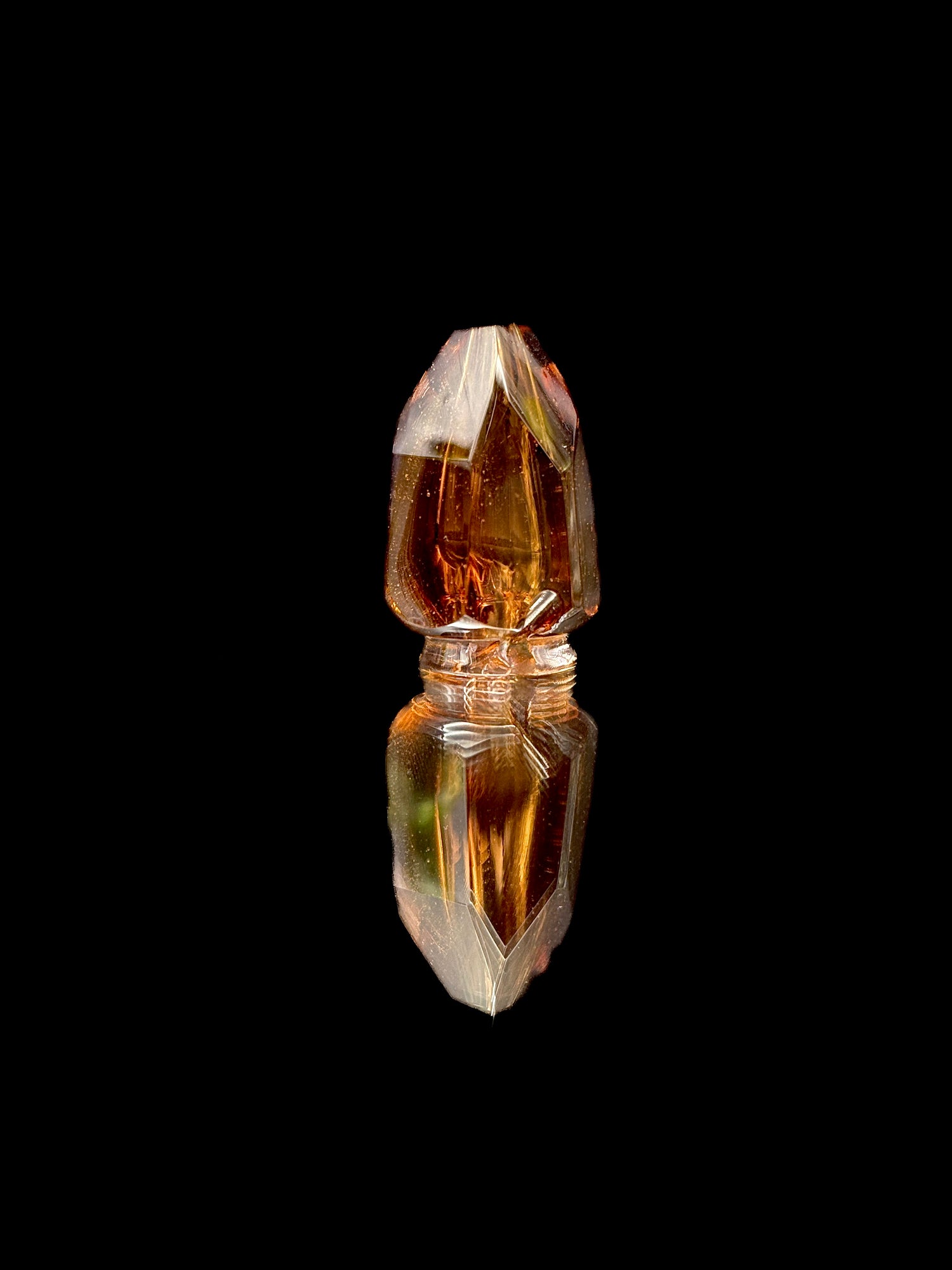 Northern Waters Glass Kyber Crystal Pivot Top