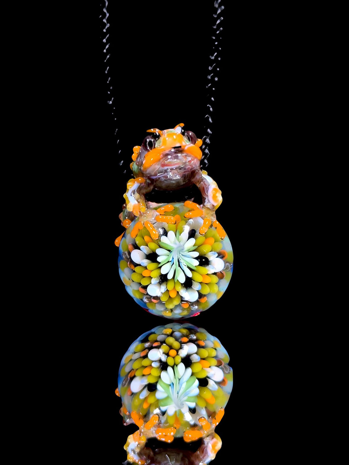 Kengtaro Glass Uv Toad Pendant
