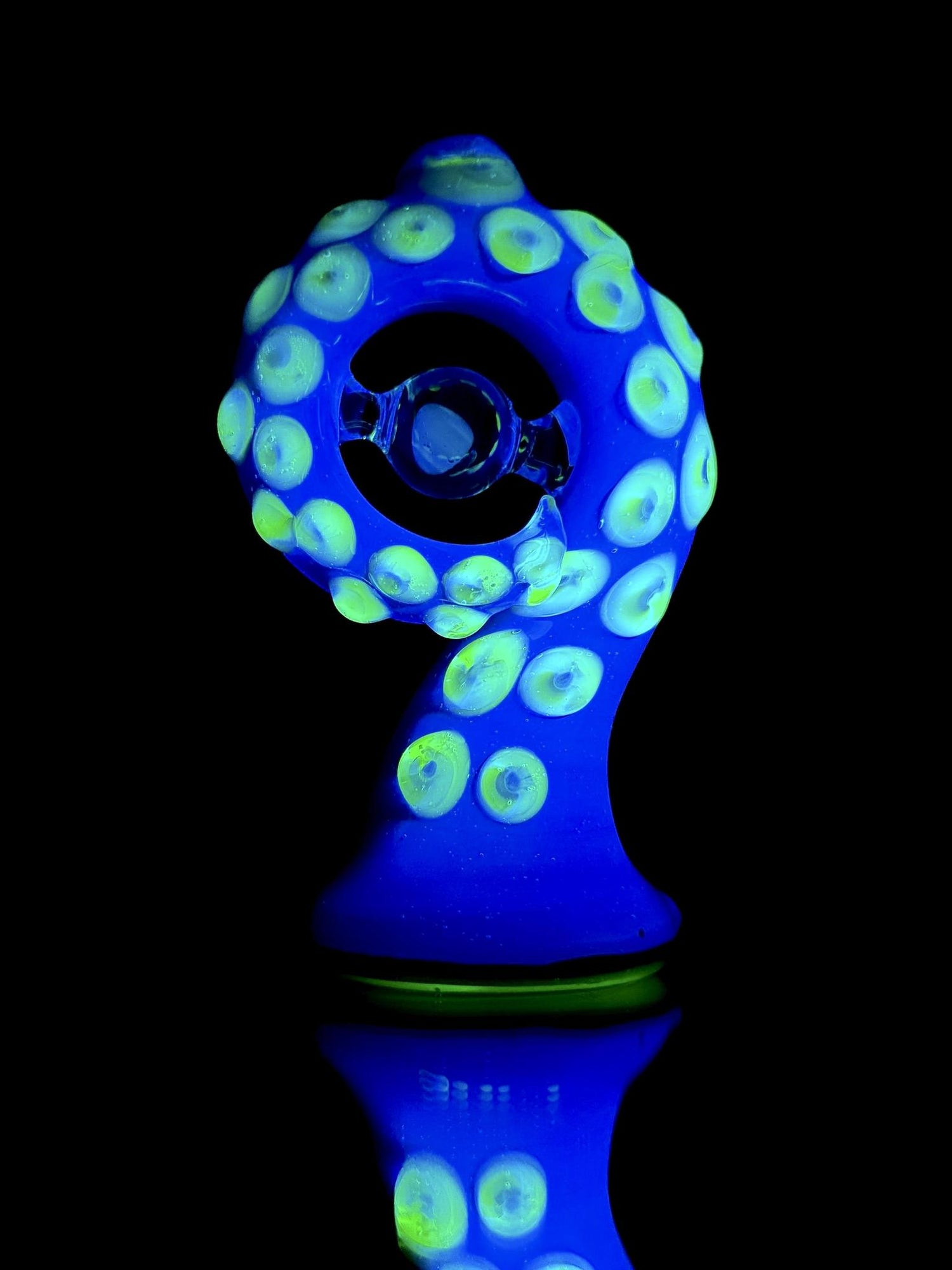 Mako Glass Tentacle Peak Dry Top