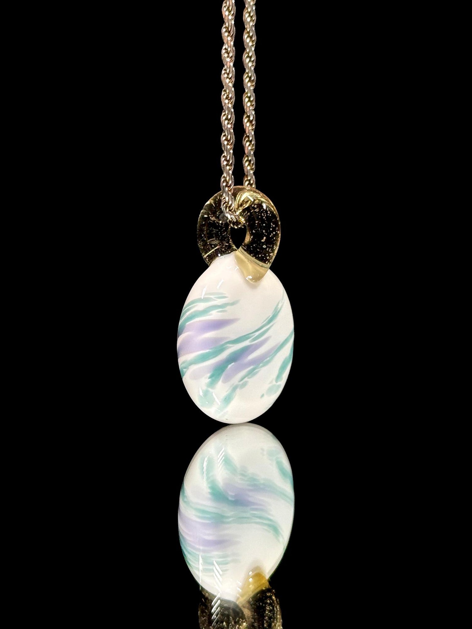 Swan Glass Jazz Pendant
