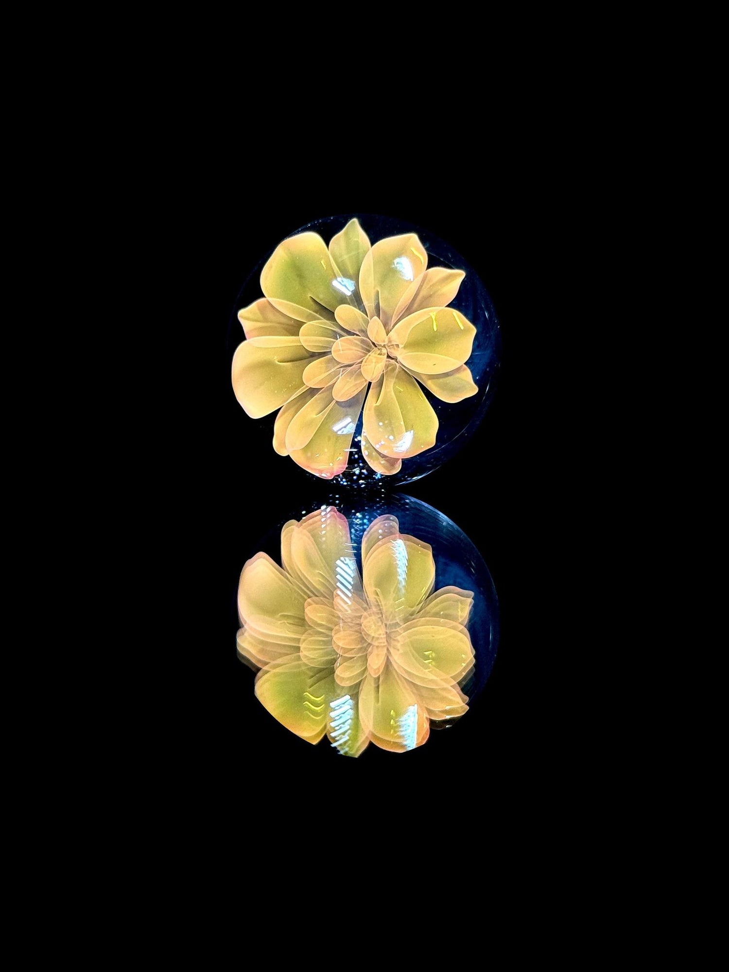 Florin Glass Wine Stopper