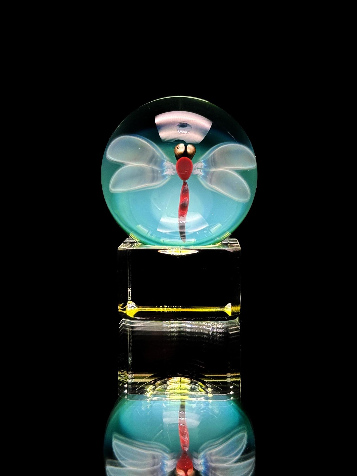 Florin Glass Wasp Marble