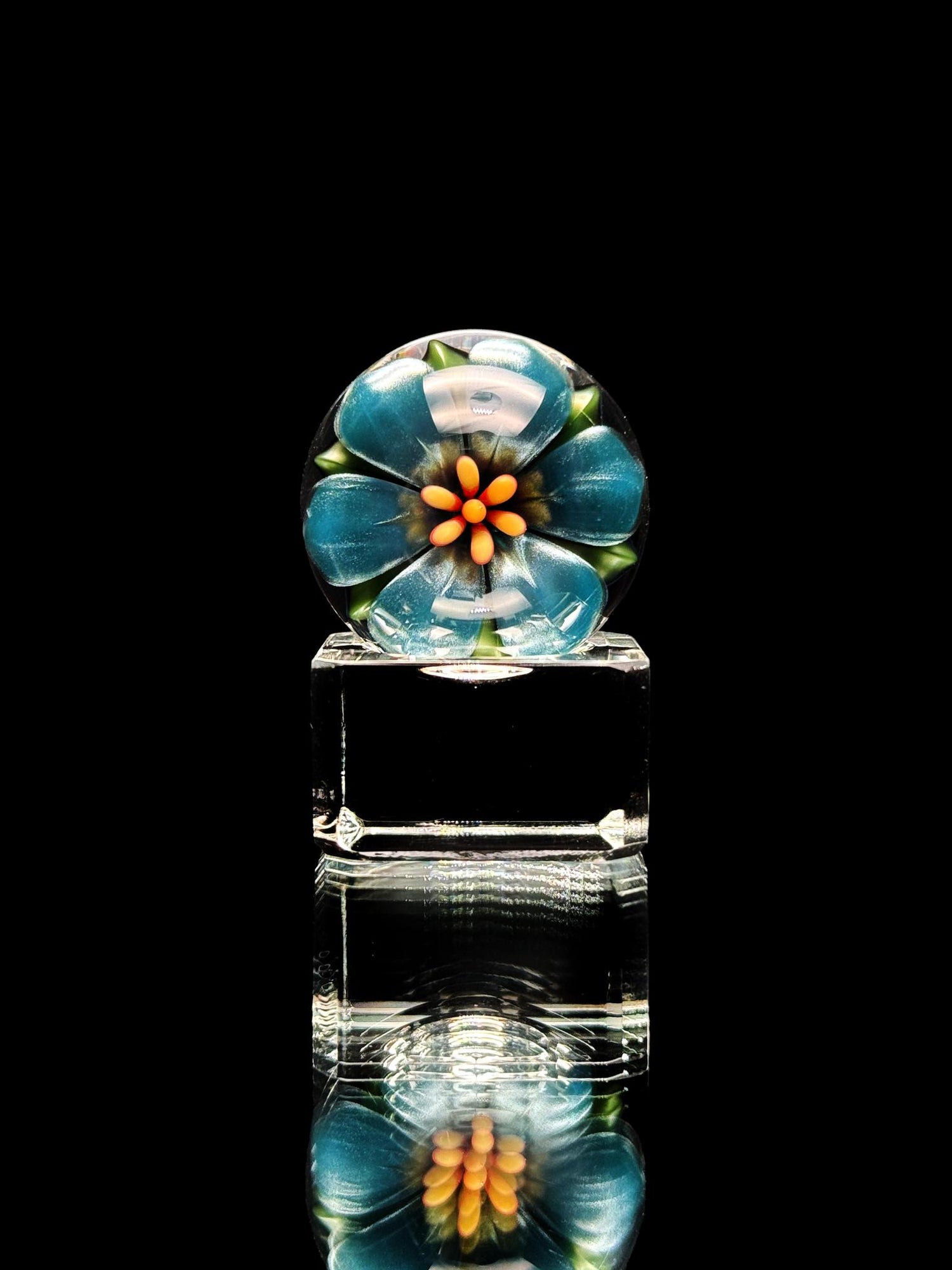 Florin Glass Flower Marble