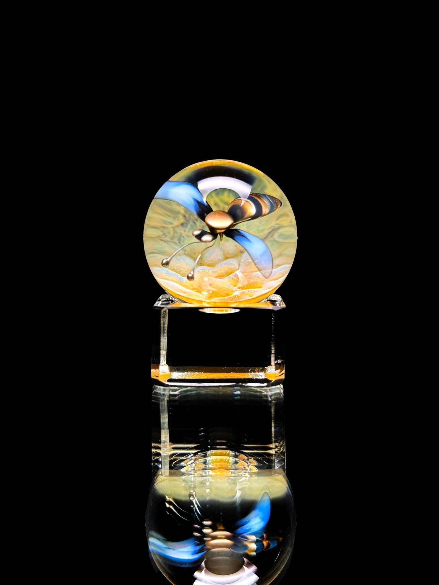Florin Glass Bee Marble
