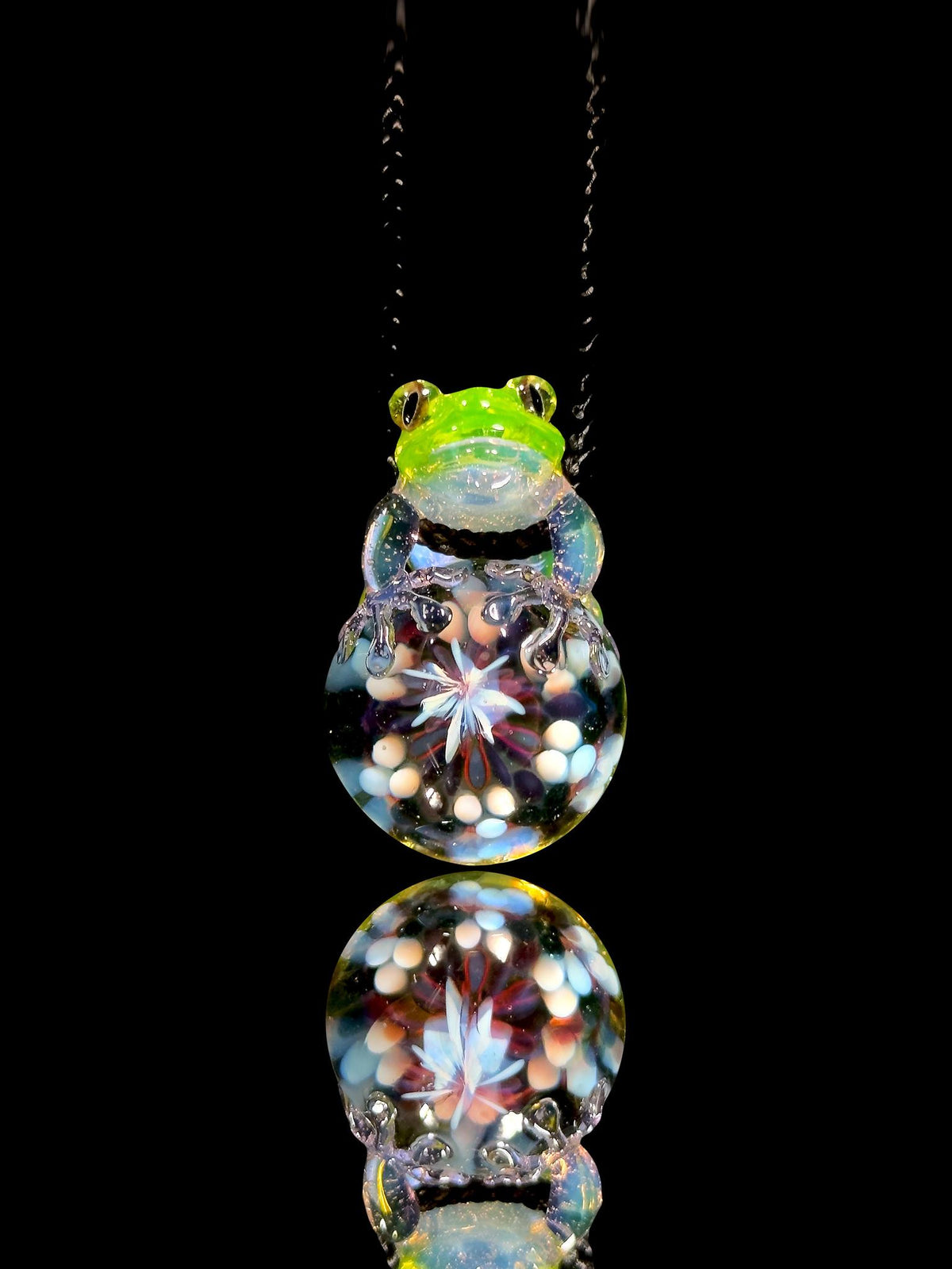 Kengtaro Glass Uv Frog Pendant