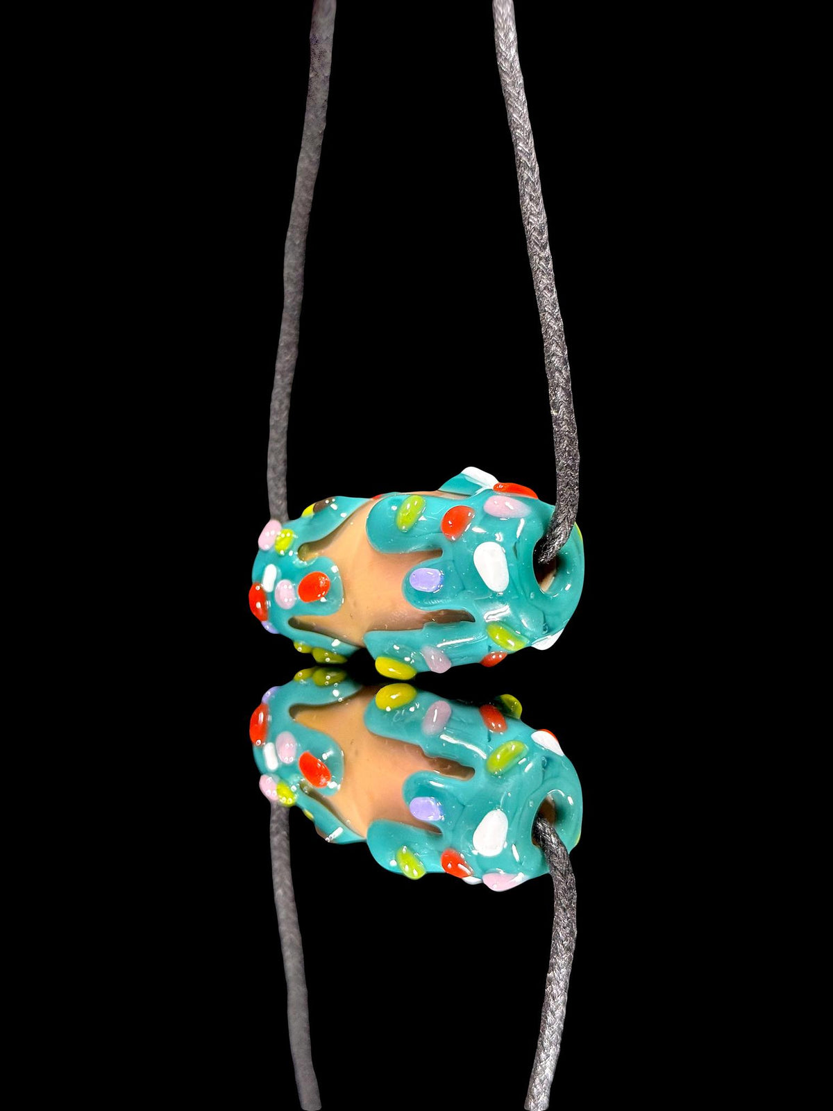 KGB Double Frosted Donut Bead