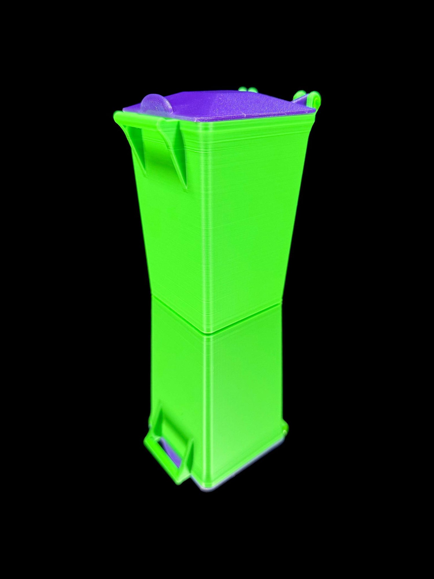 Kandy 3D Prints Q-Tip Trash Bin