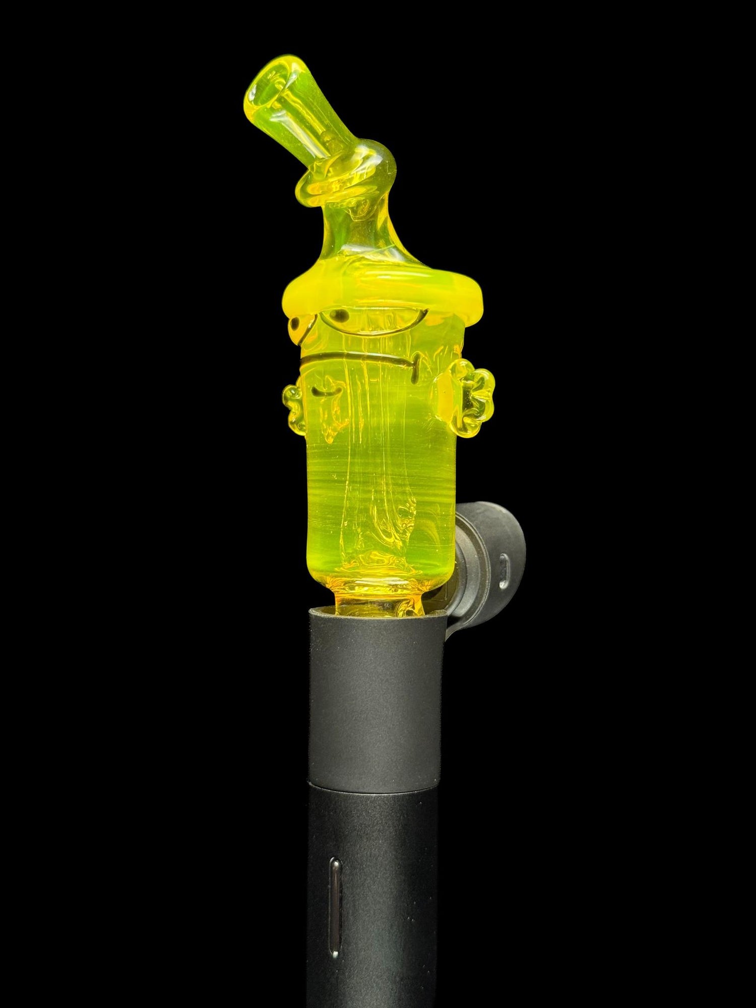 BTGB Shake Pivot Top