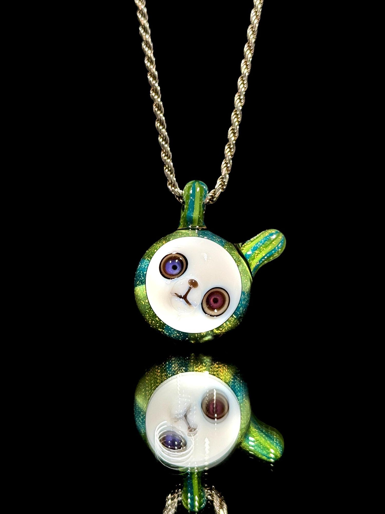 Darby x Aquariust Chappy Pendant