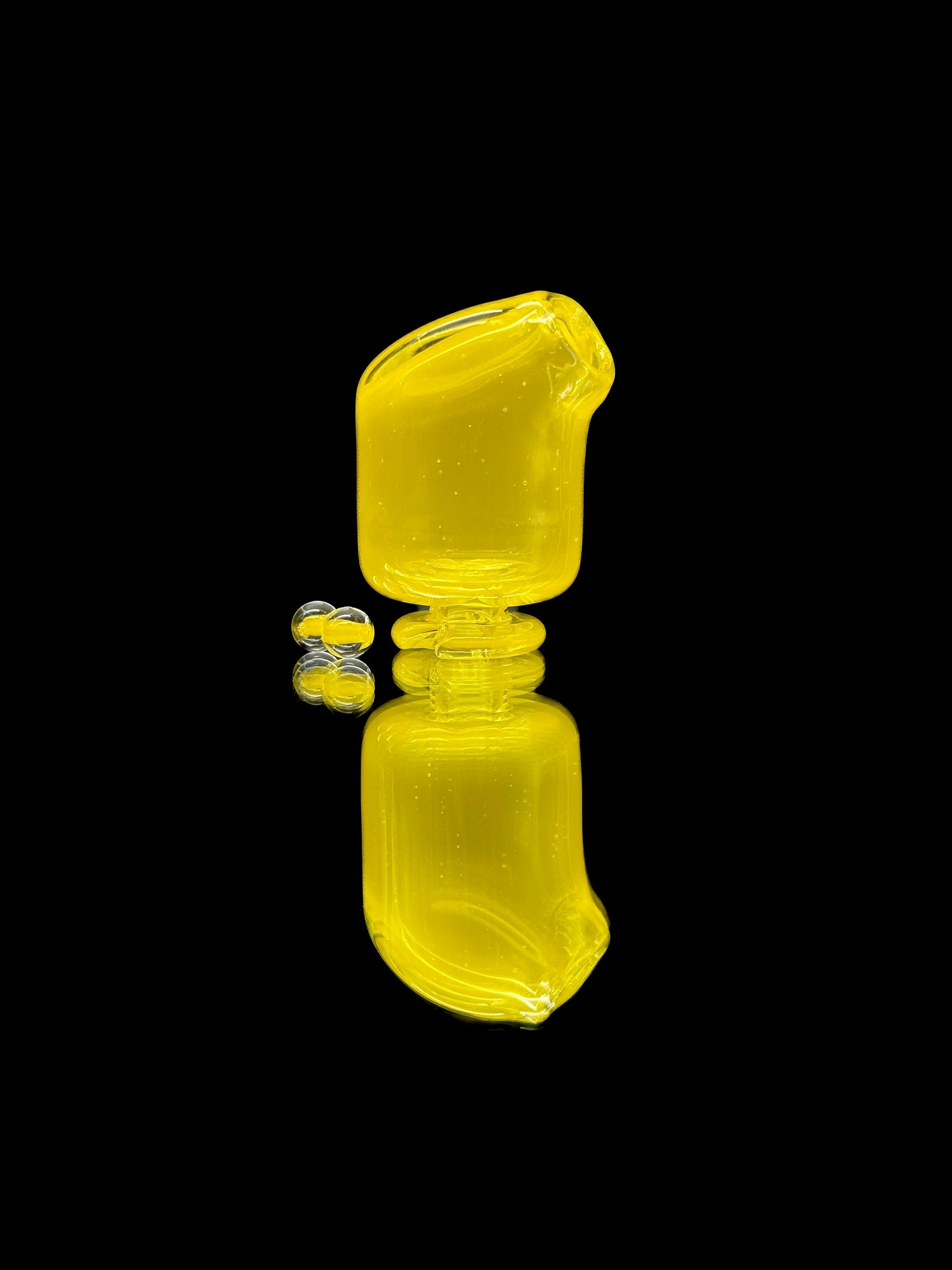 Kizmit Glass Pivot Top