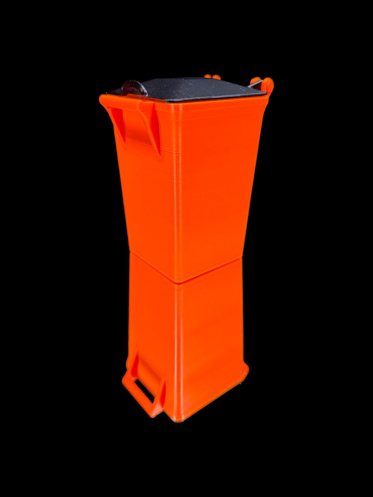 Kandy 3D Prints Q-Tip Trash Bin