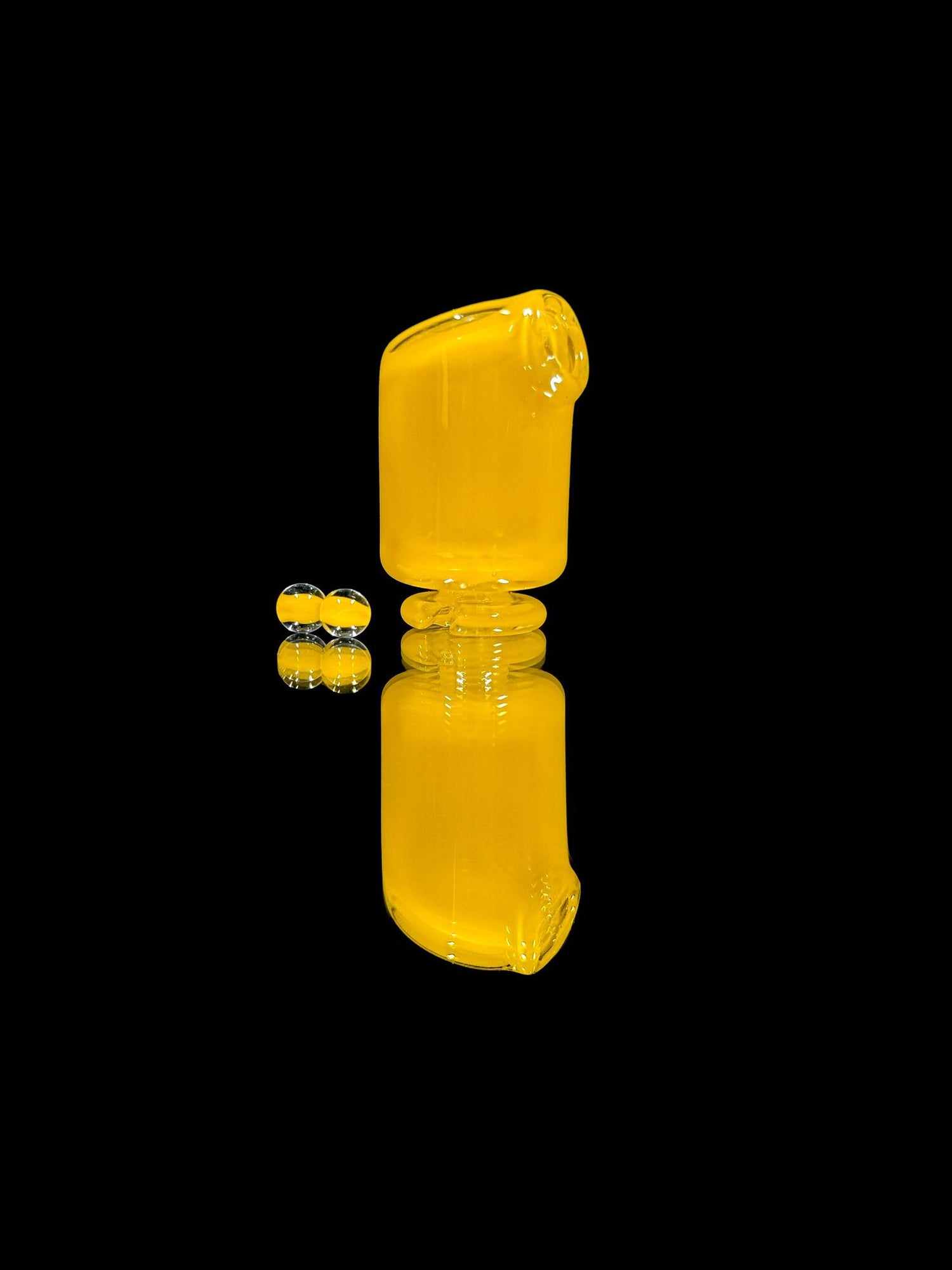 Kizmit Glass Pivot Top