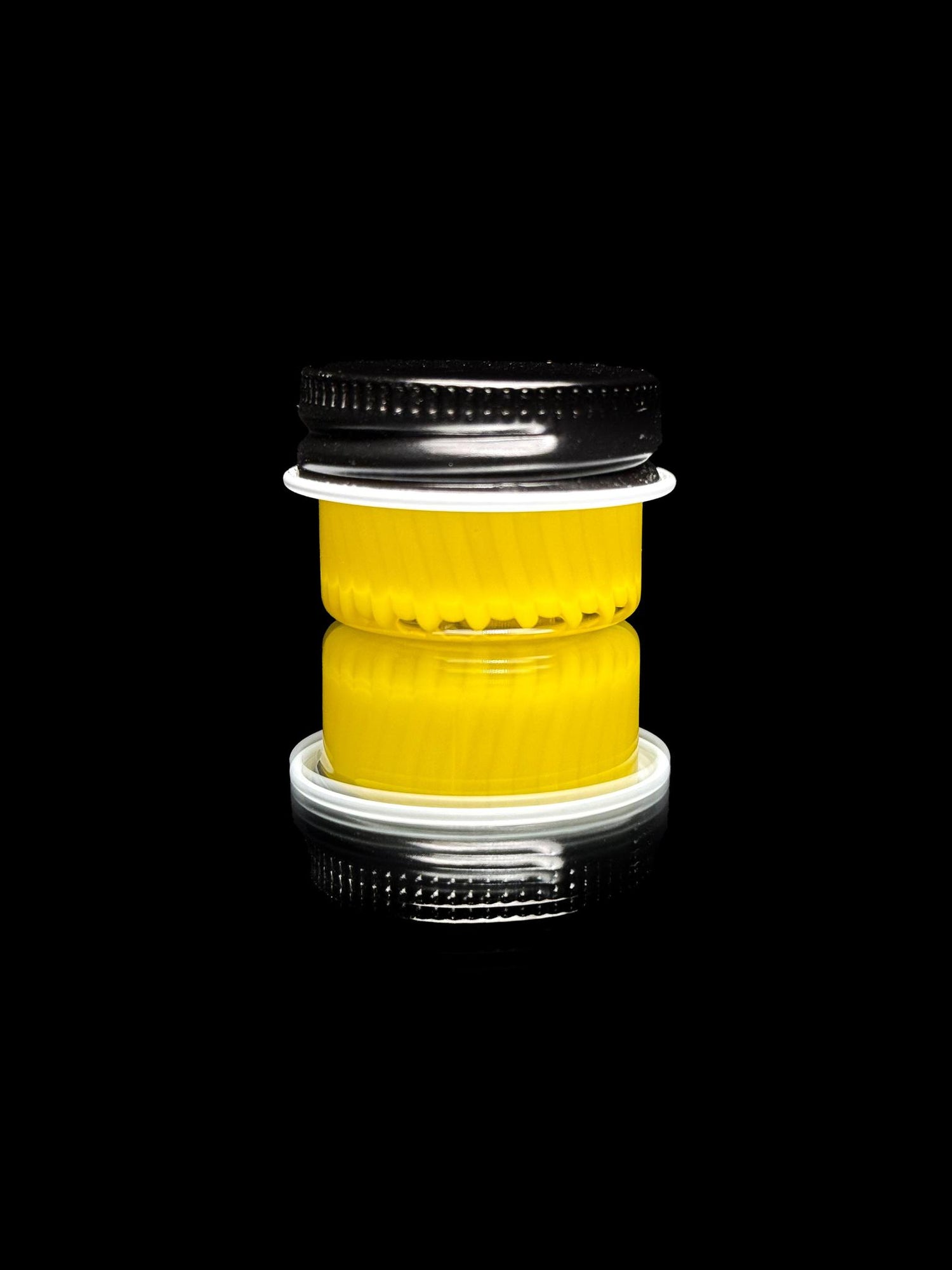 Empty 1 Glass Micro Jar