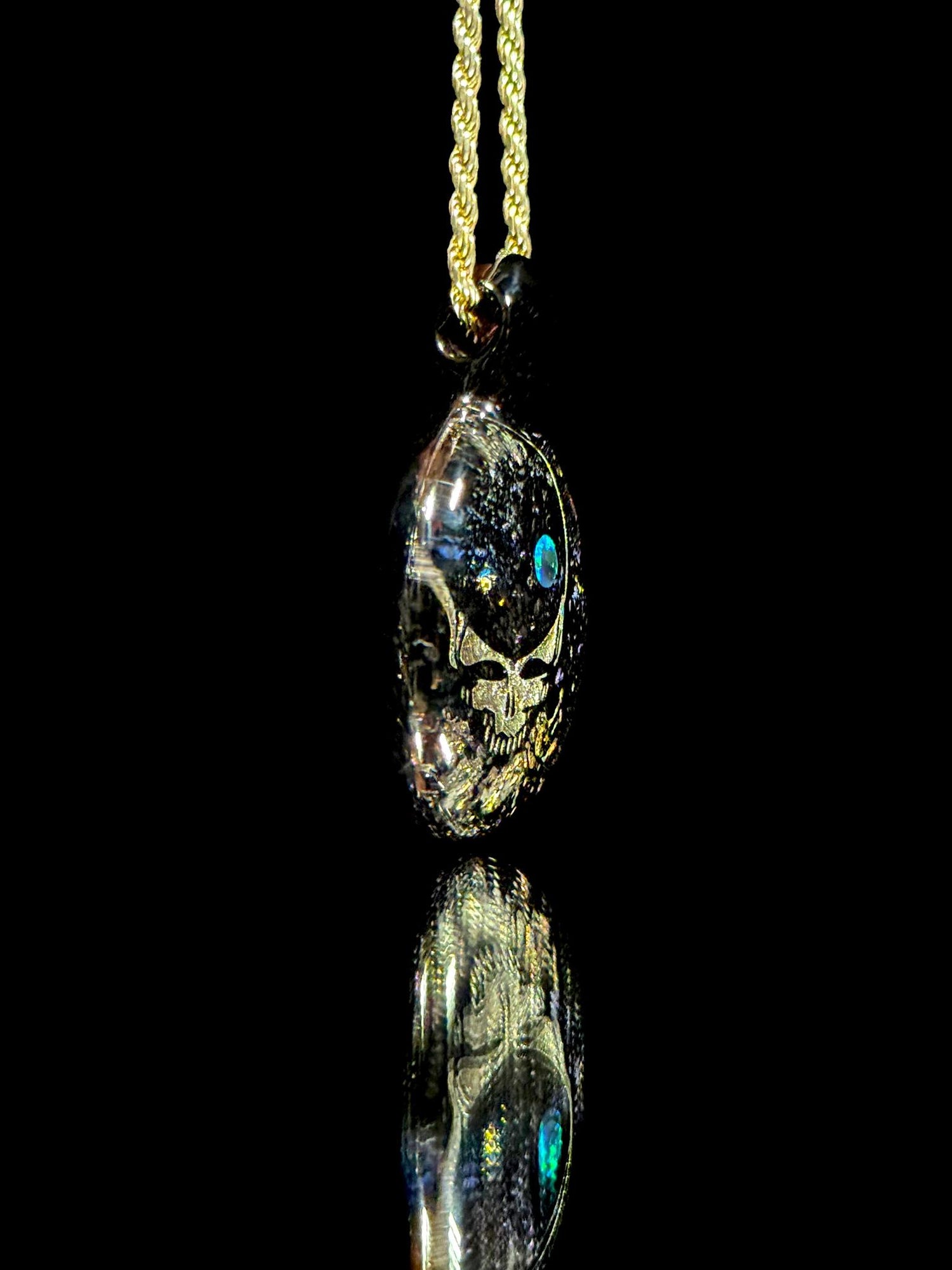 Berzerker Glass Dichroic Pendant