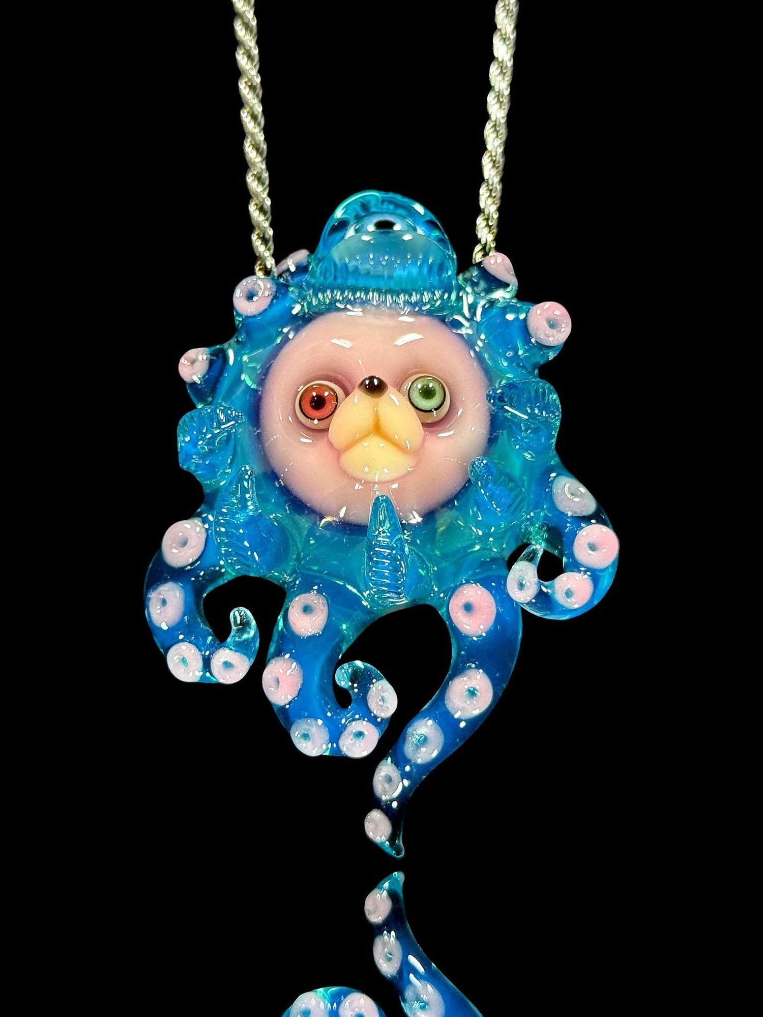 Salt Glass x Aquariust Chappy Pendant