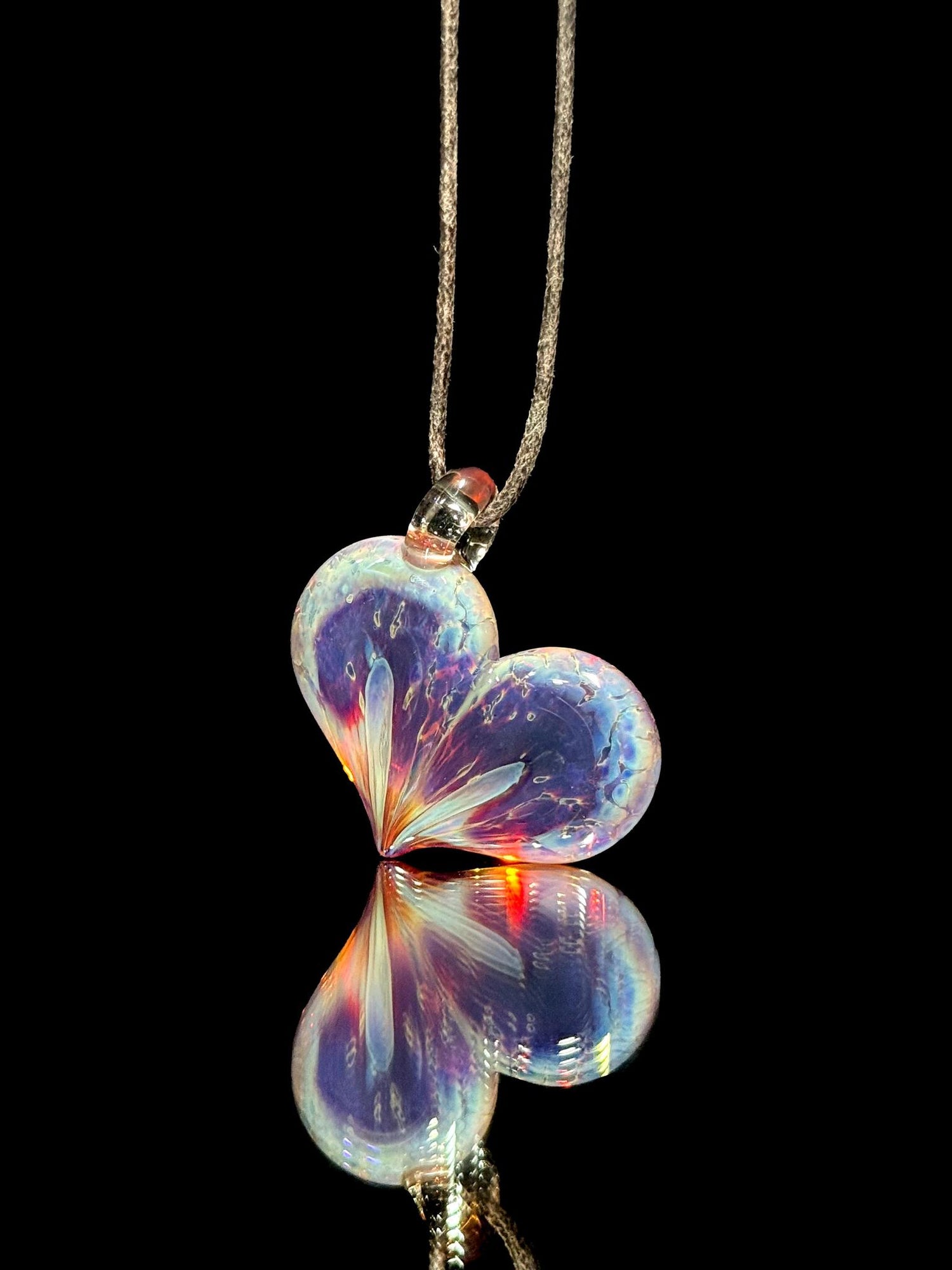 Florin Glass Heart Pendant