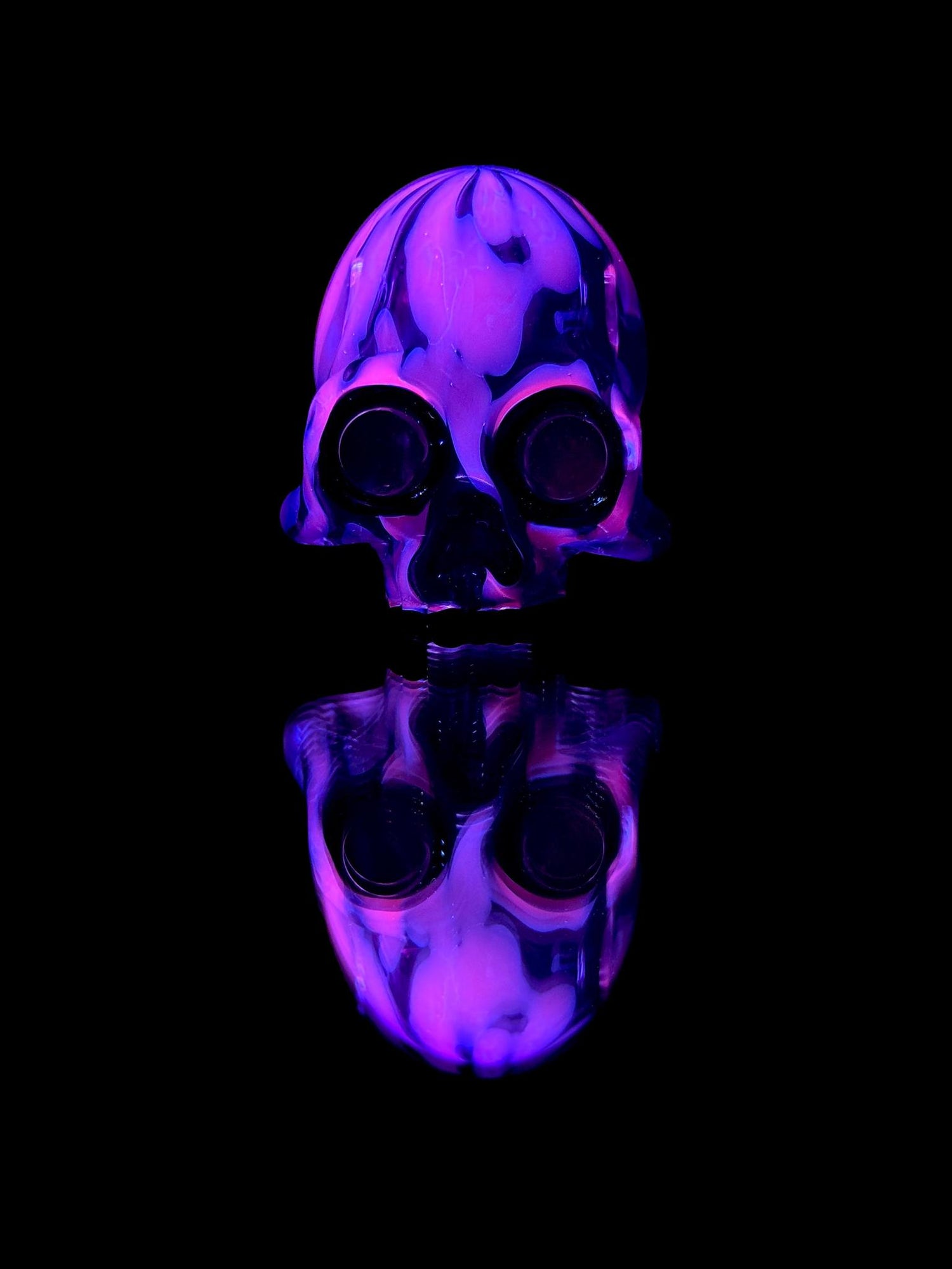 AKM Uv Skull Pendant