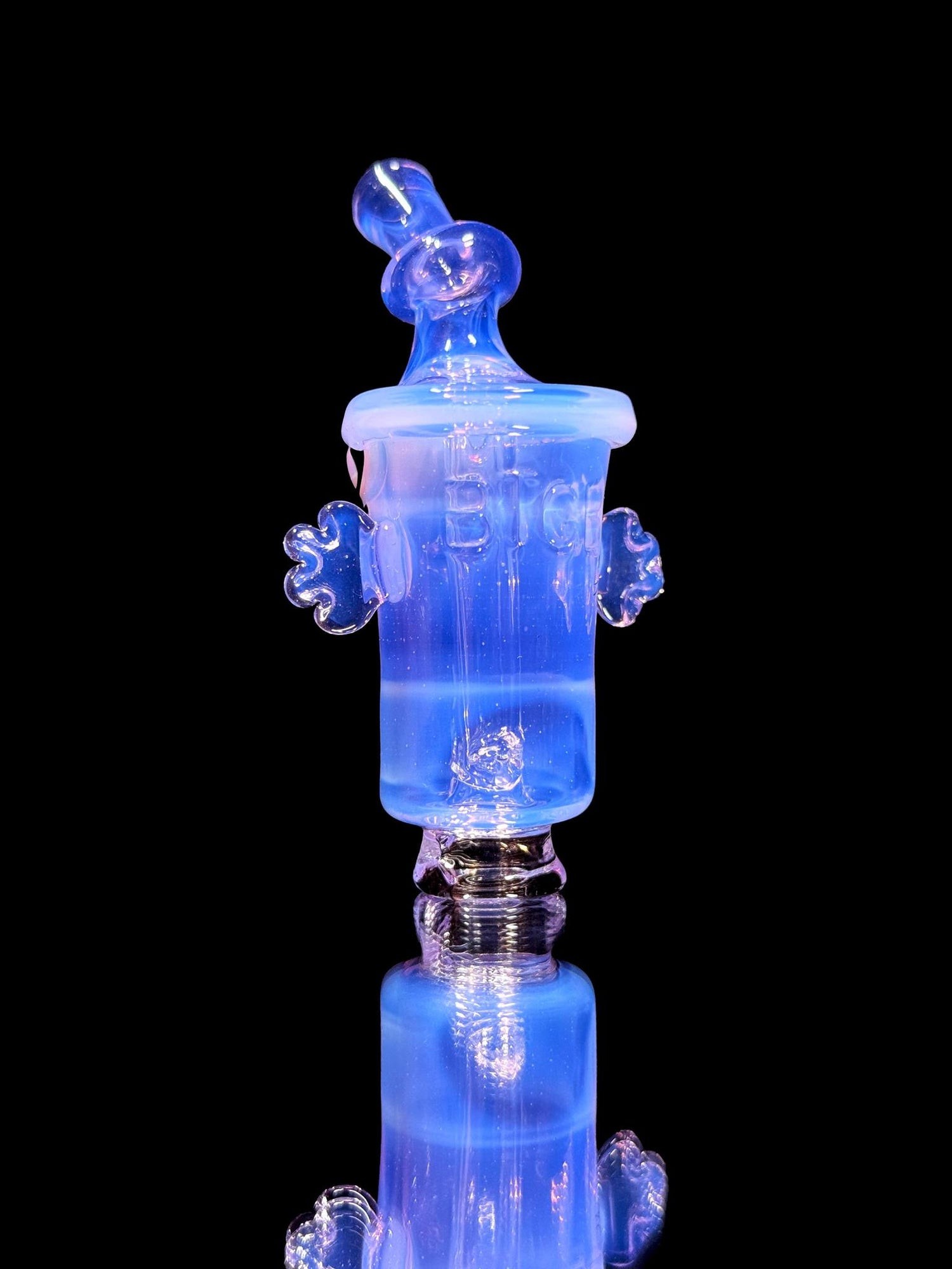 BTGB Shake Pivot Top