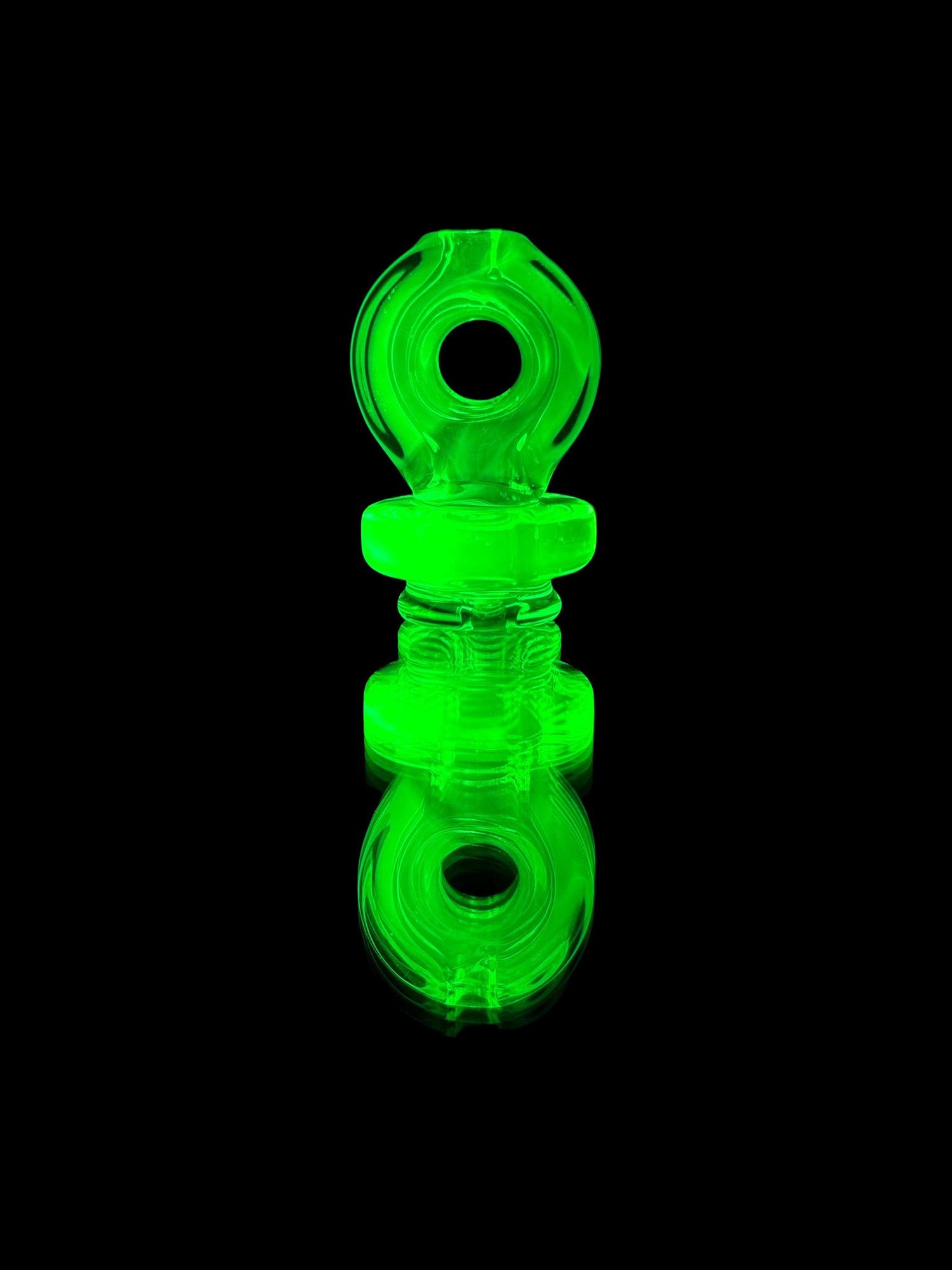 Randohm Glass Pivot Top