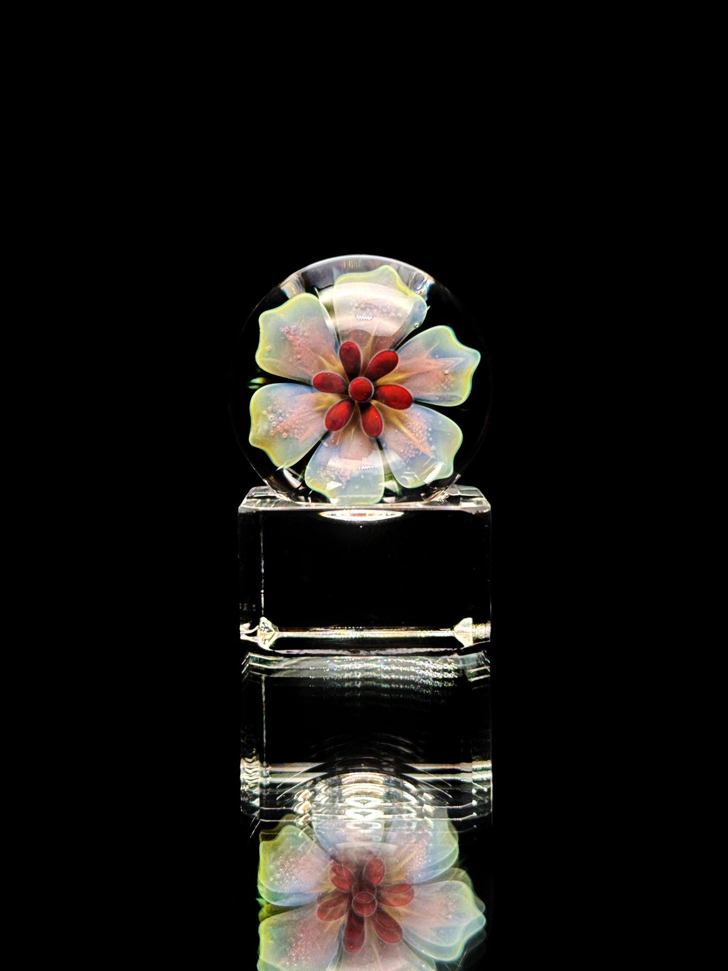 Florin Glass Flower Marble
