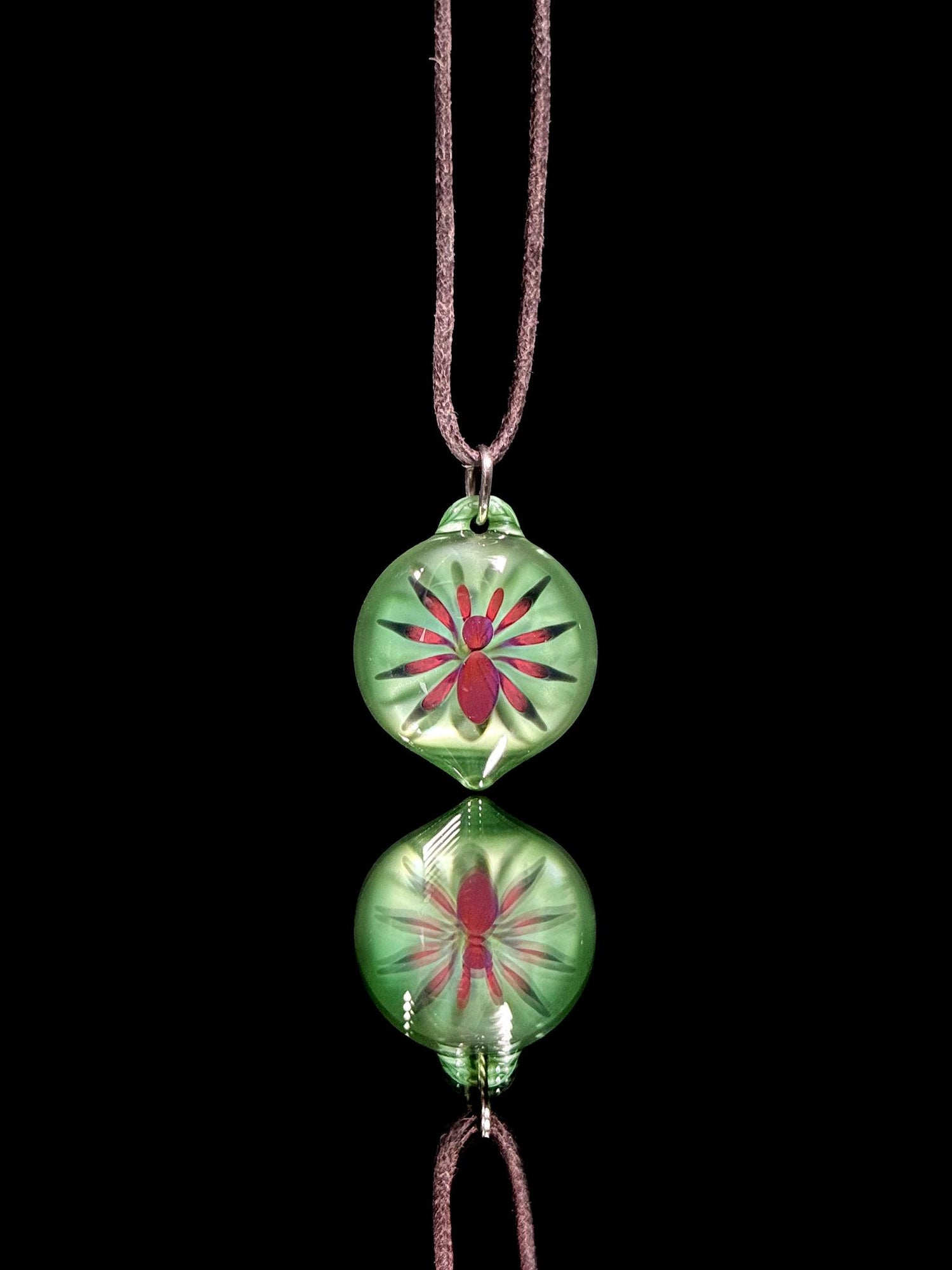 Florin Glass Spider Pendant