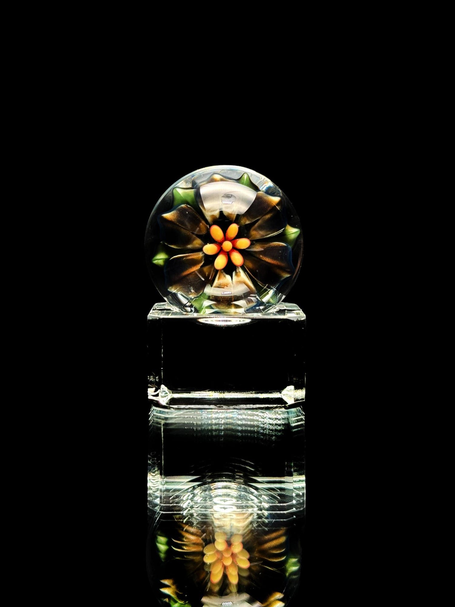 Florin Glass Flower Marble