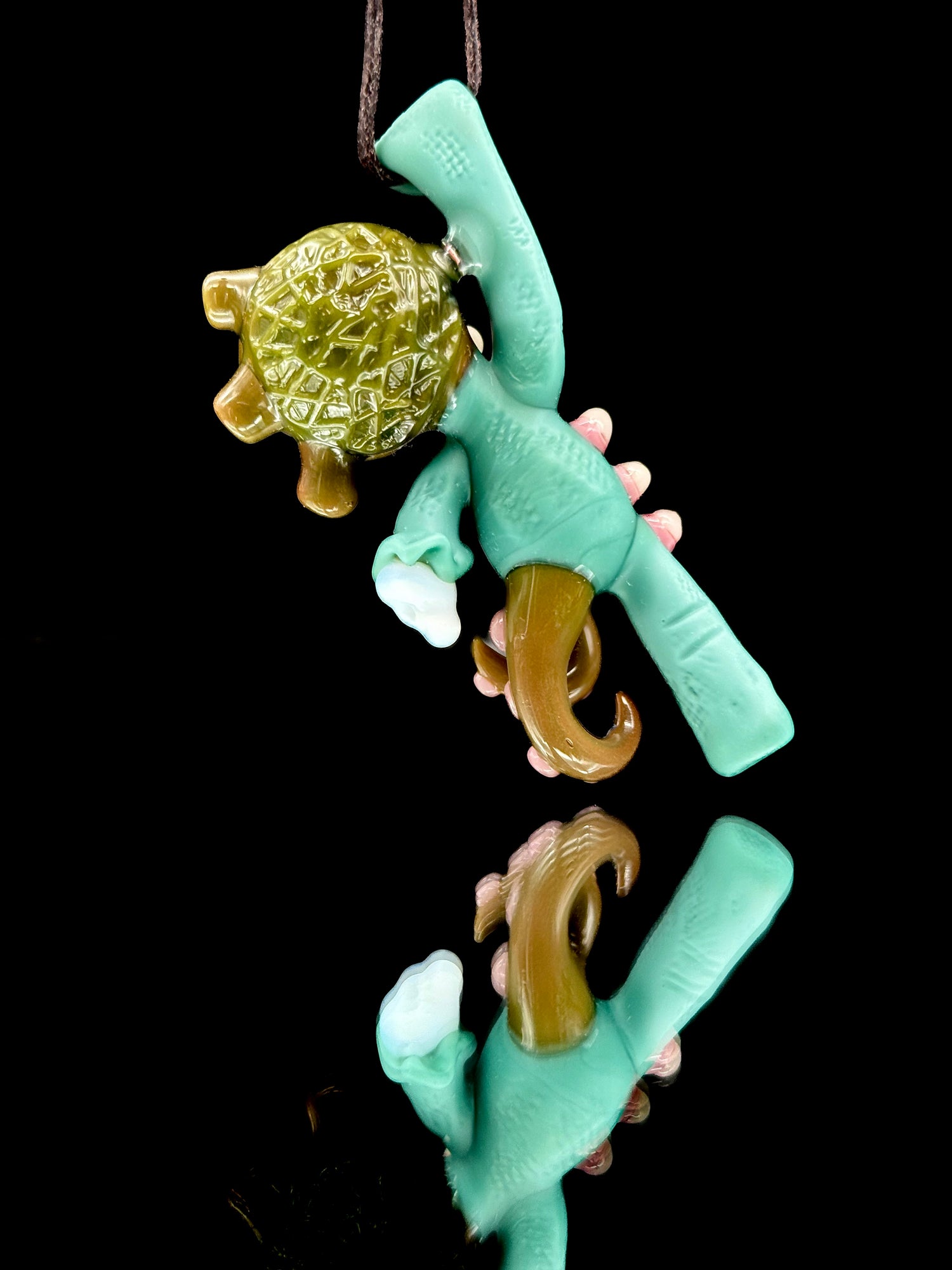 Muller x Salt Hanger Pendy