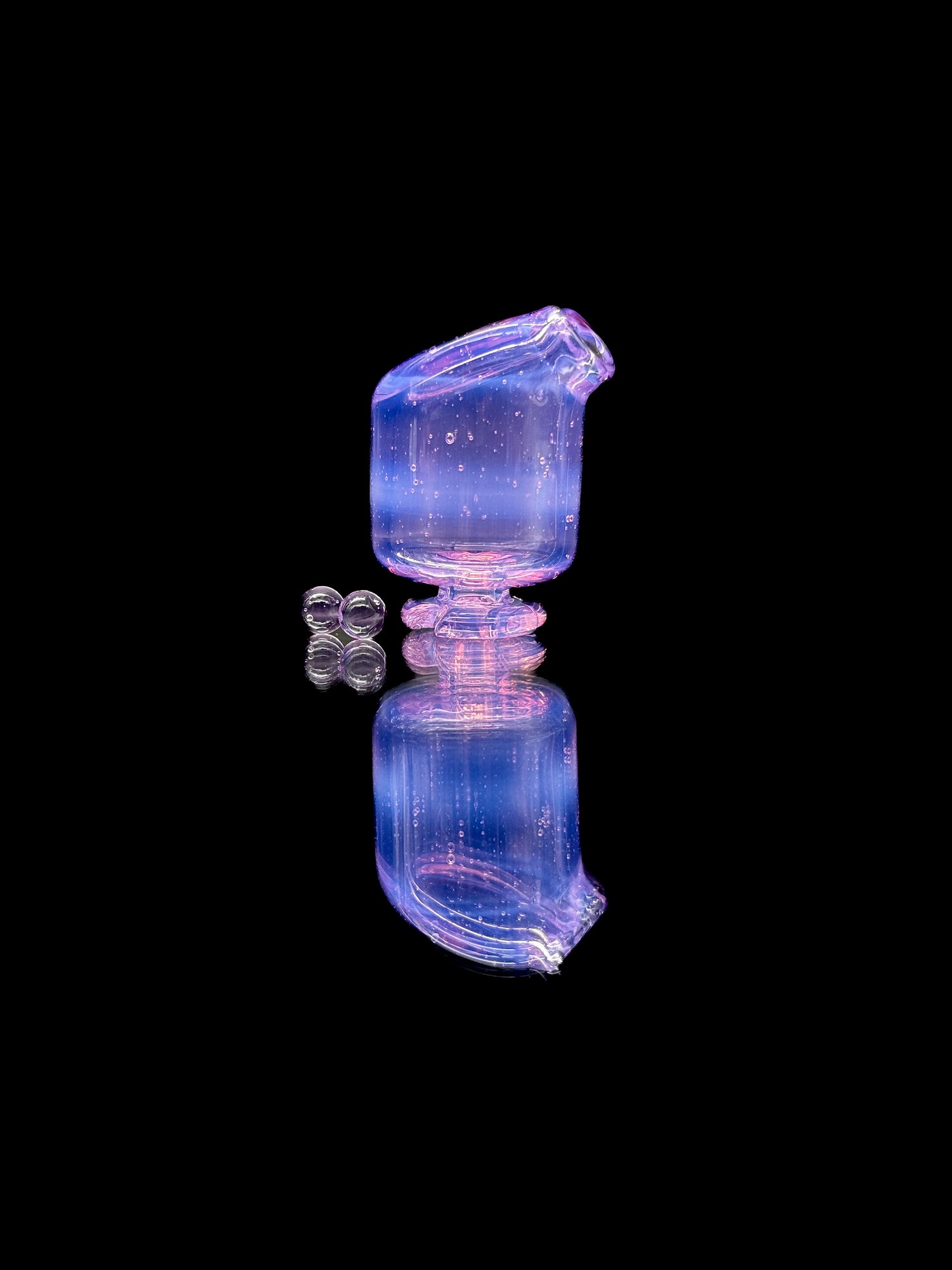 Kizmit Glass Pivot Top