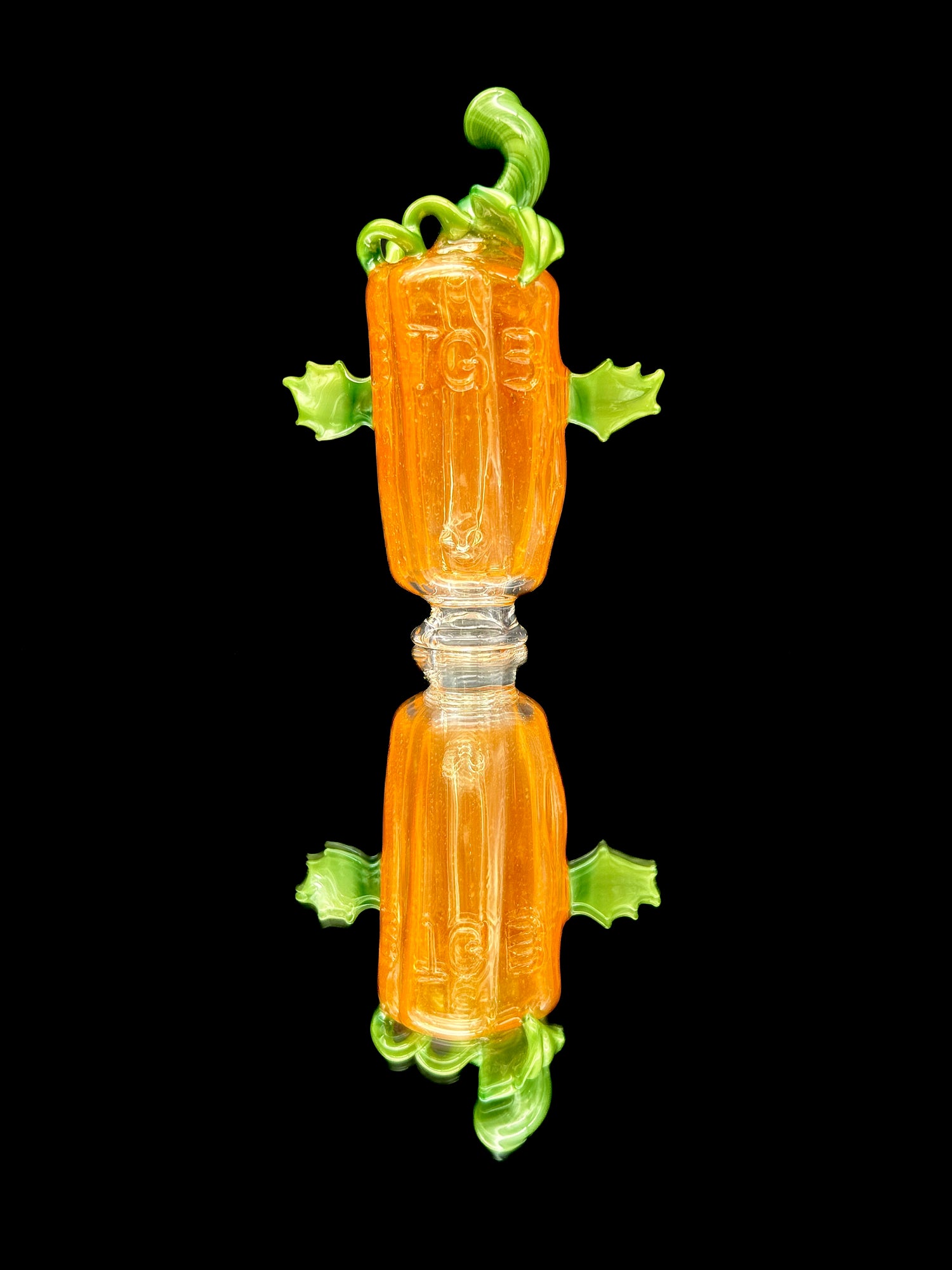 BTGB Halloween Shake Pivot Top