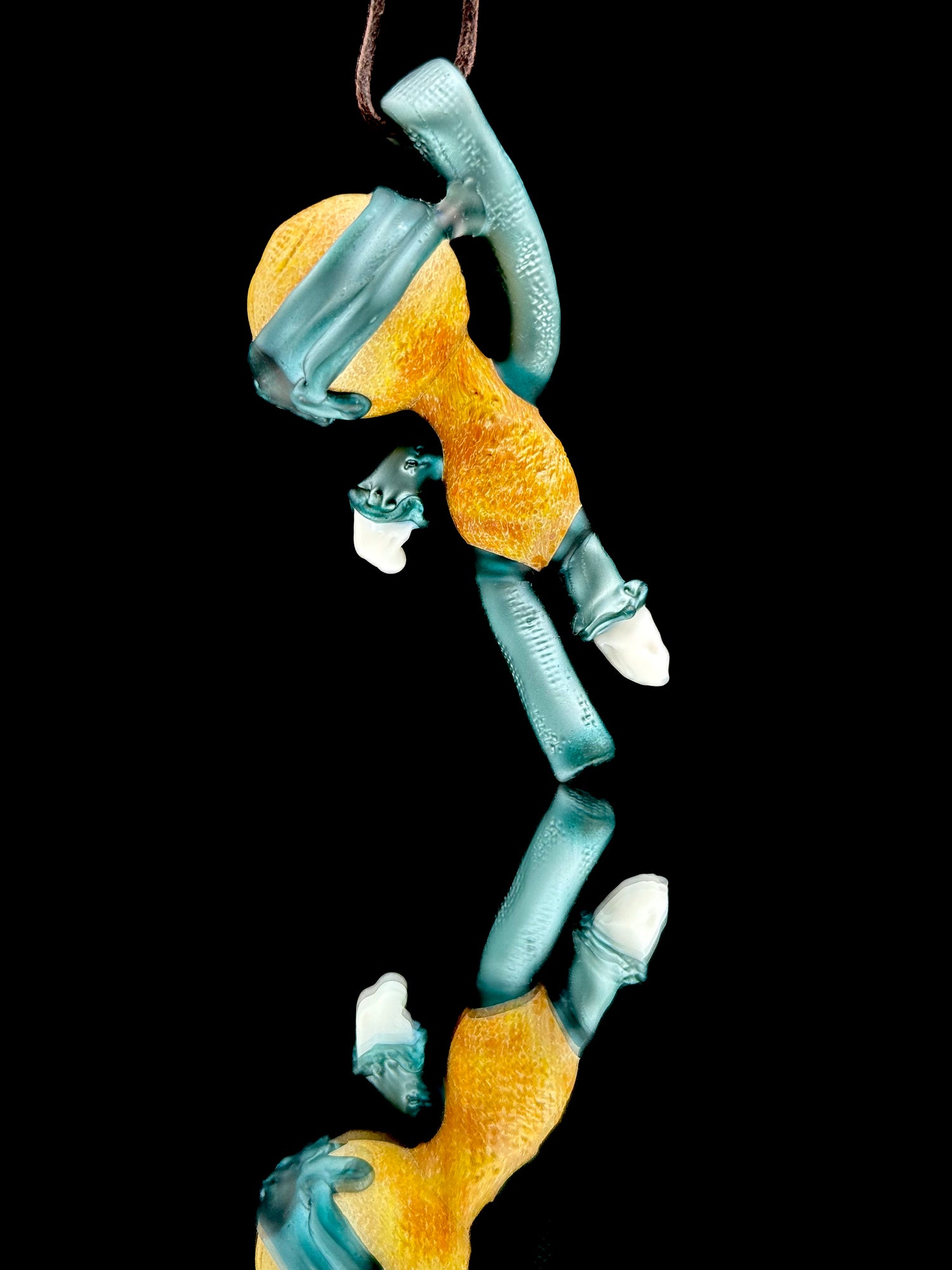Muller Hanger Pendy