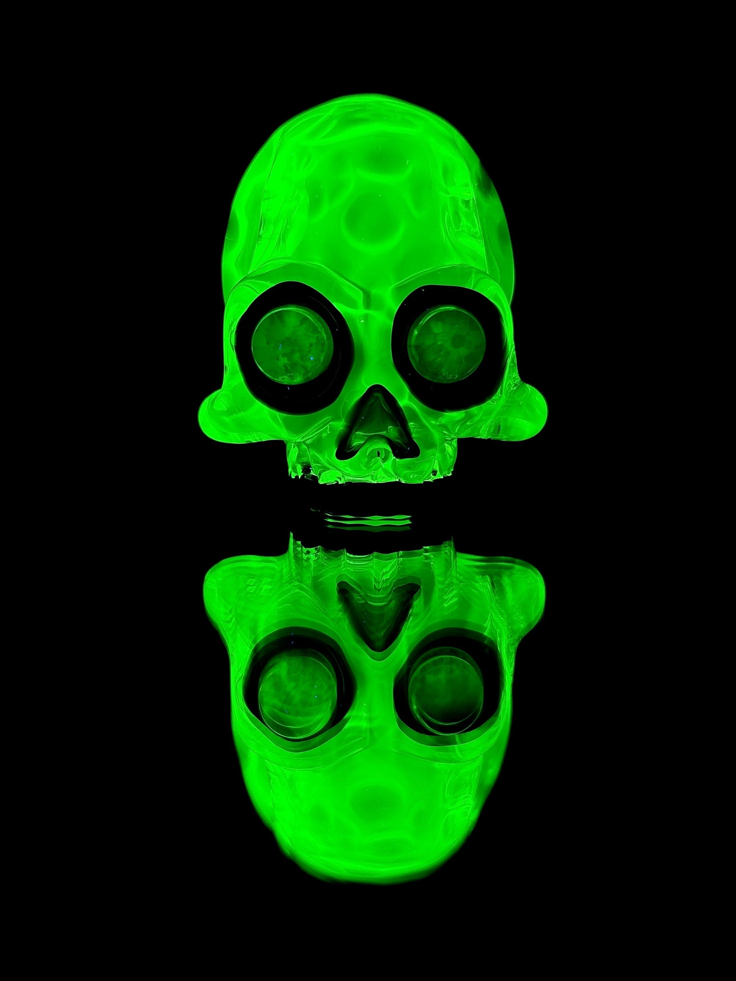 AKM UV Skull Pendant