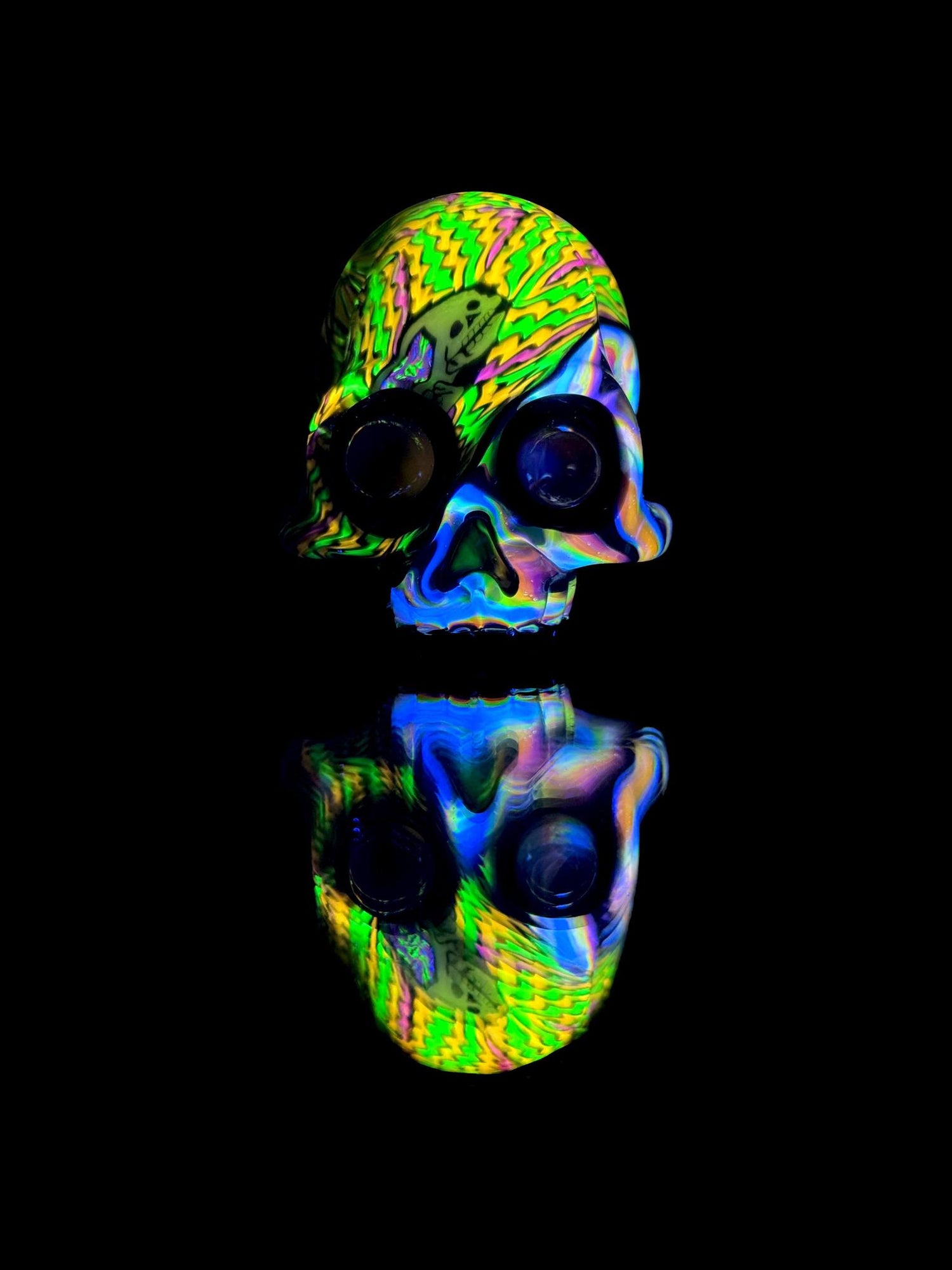 AKM Uv Skull Pendant