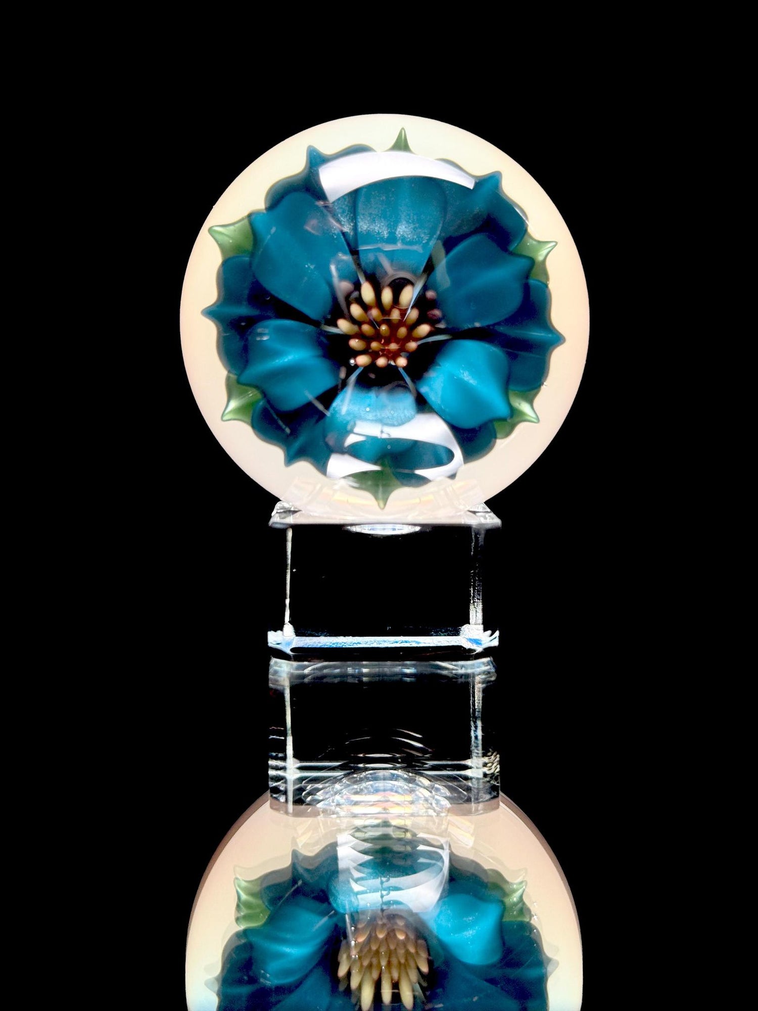 Florin Glass Lg Flower Marble
